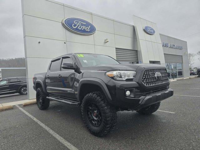 2018 Toyota Tacoma TRD Off Road Double Cab 5' Bed V6 4x4 MT (Natl)
