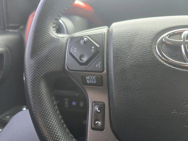 2018 Toyota Tacoma TRD Off Road Double Cab 5' Bed V6 4x4 MT (Natl)