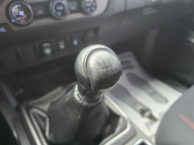 2018 Toyota Tacoma TRD Off Road Double Cab 5' Bed V6 4x4 MT (Natl)