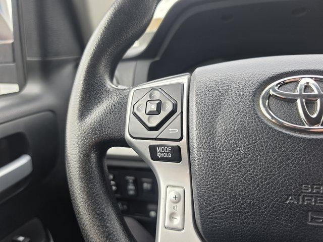 2017 Toyota Tundra 4WD 4WD SR5 CrewMax 5.5' Bed 5.7L (SE)