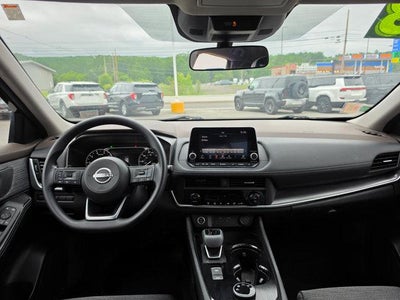 2023 Nissan Rogue AWD SV