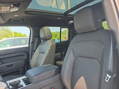 2025 Land Rover Defender 110 P300 S