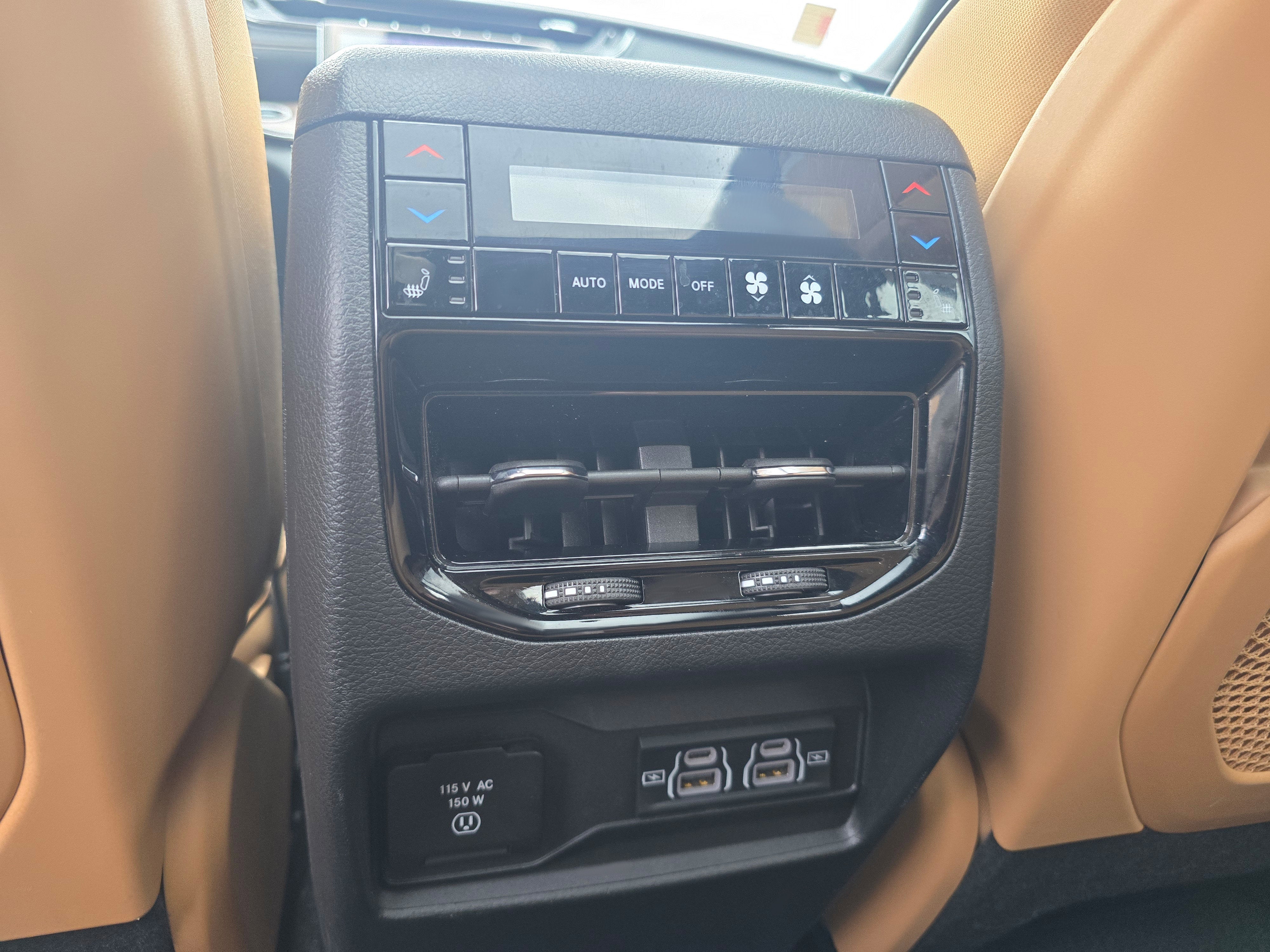 2024 Jeep Grand Cherokee Summit