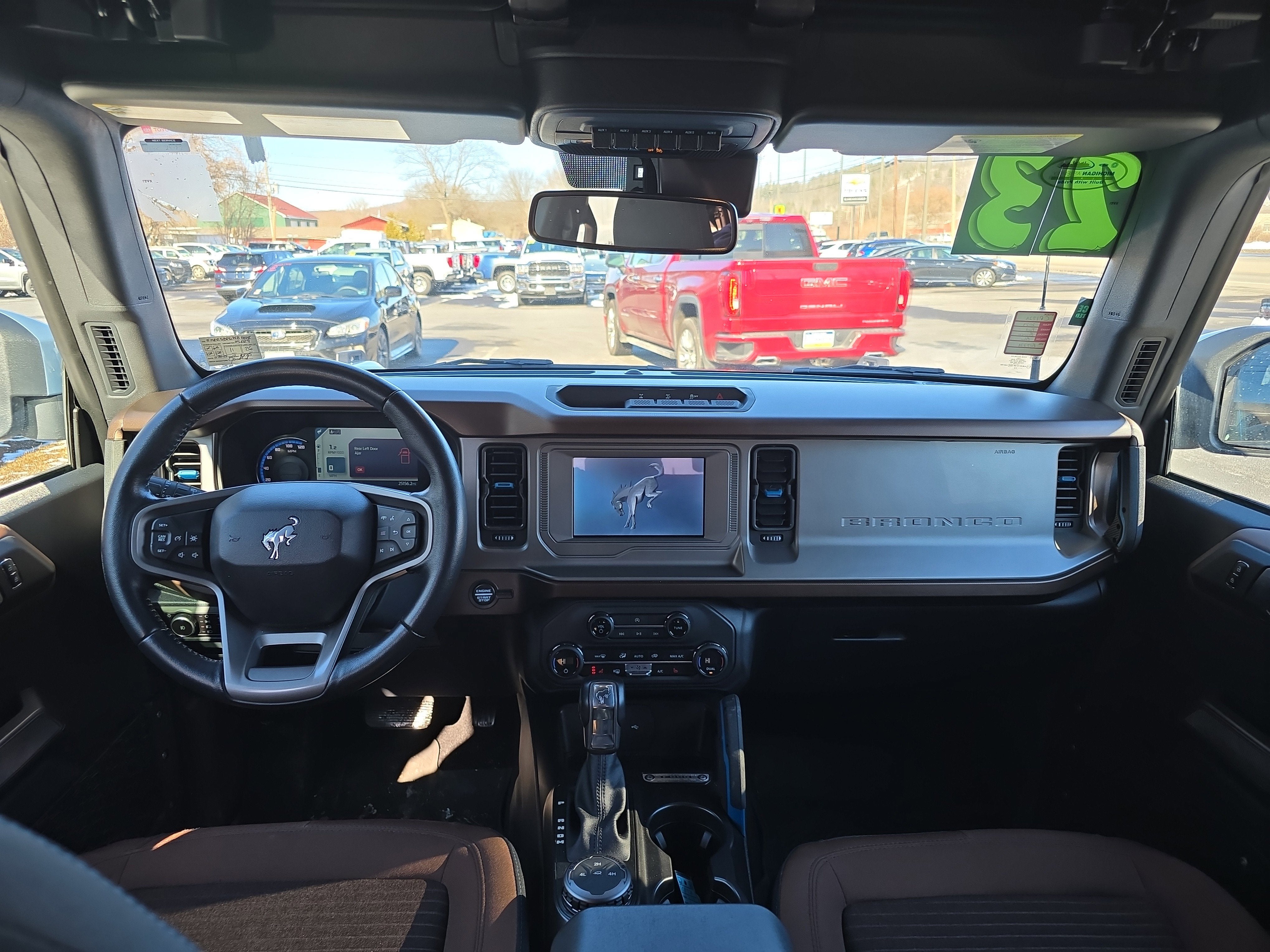 2023 Ford Bronco Base