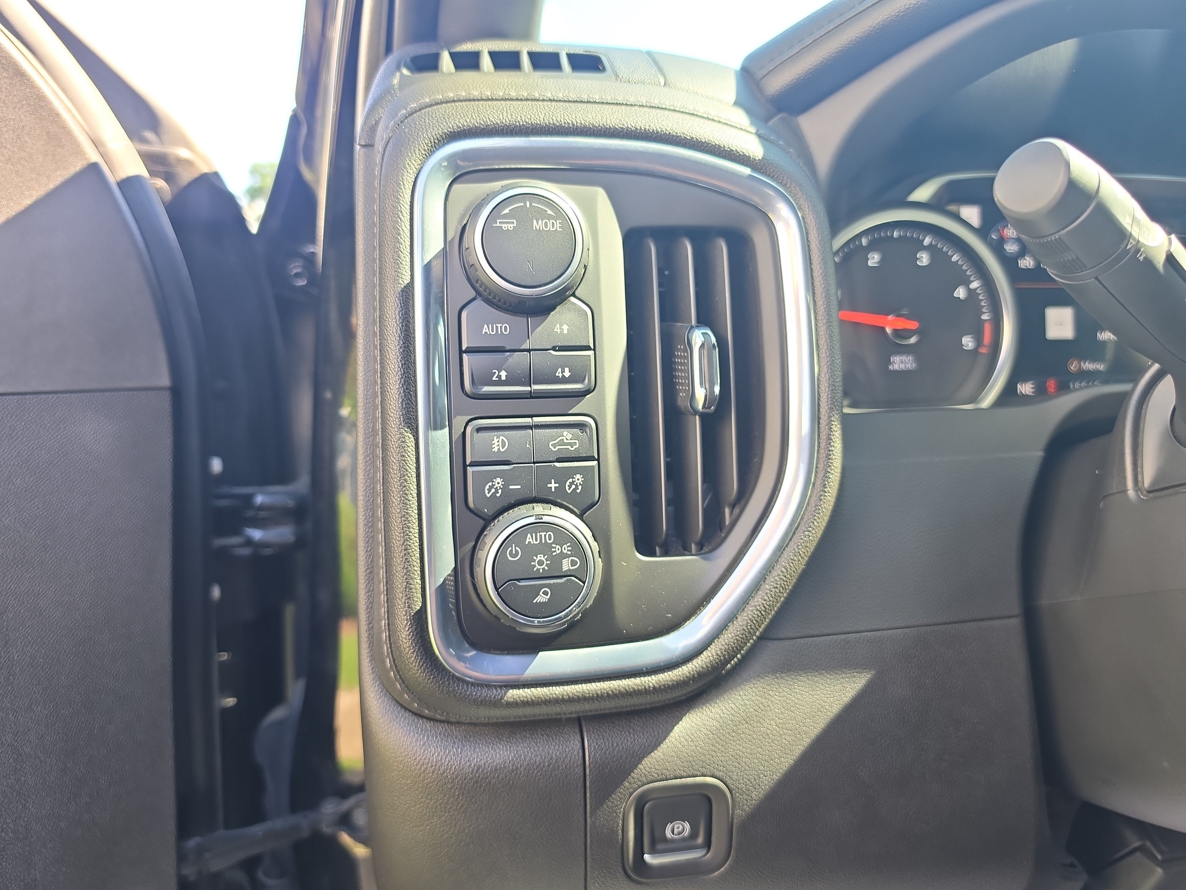 2023 Chevrolet Silverado 3500 HD High Country
