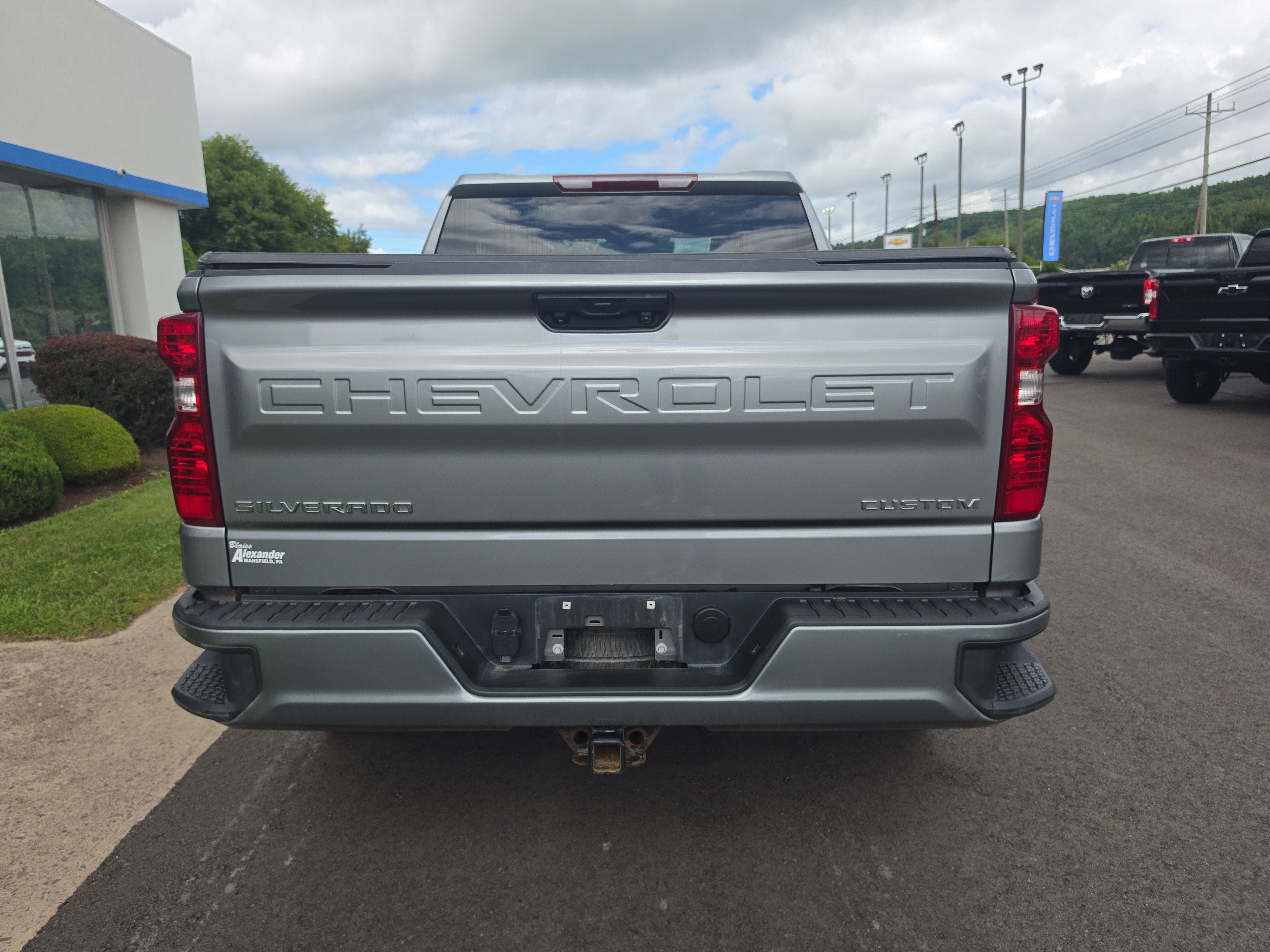 2023 Chevrolet Silverado 1500 Custom
