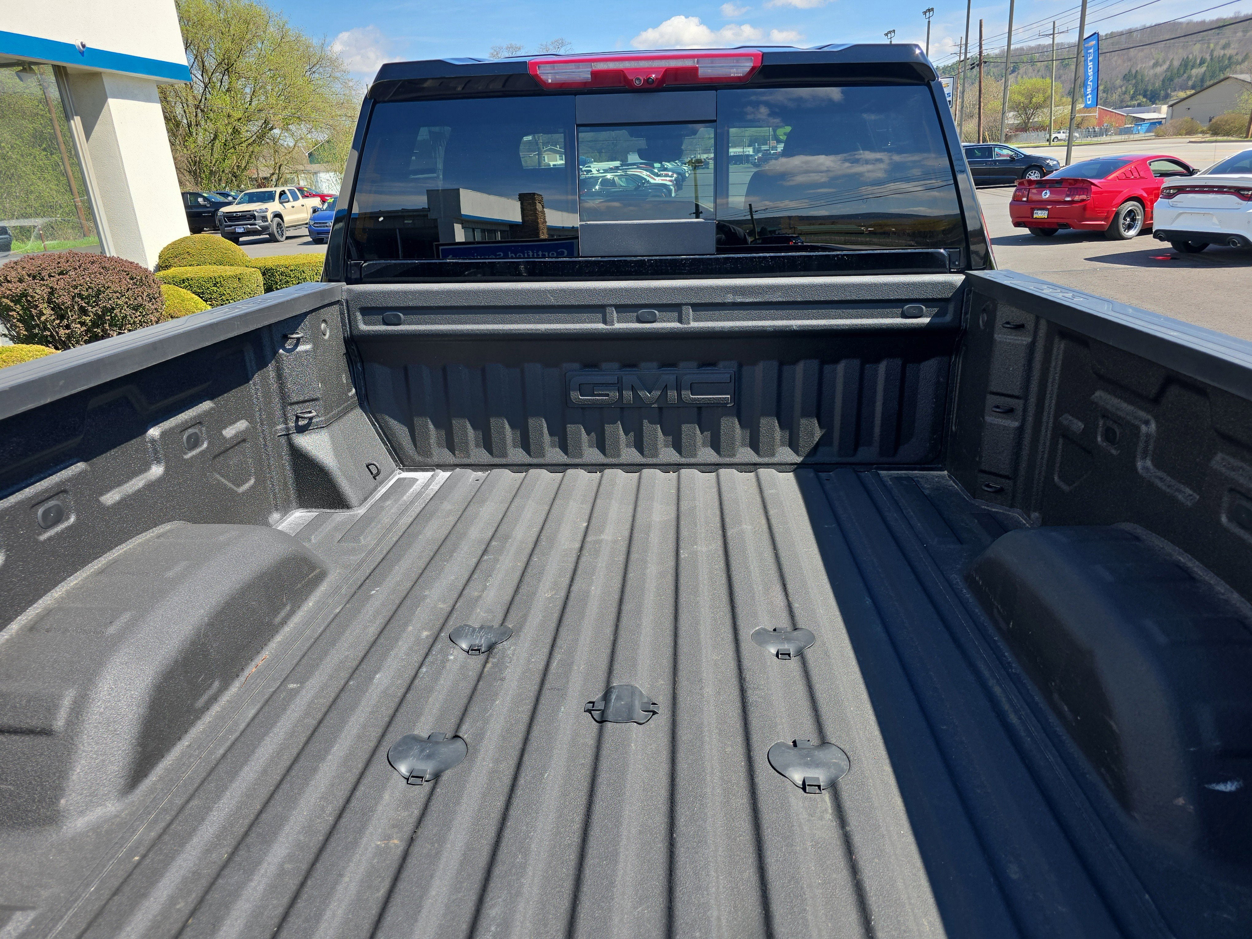 2025 GMC Sierra 2500 HD AT4