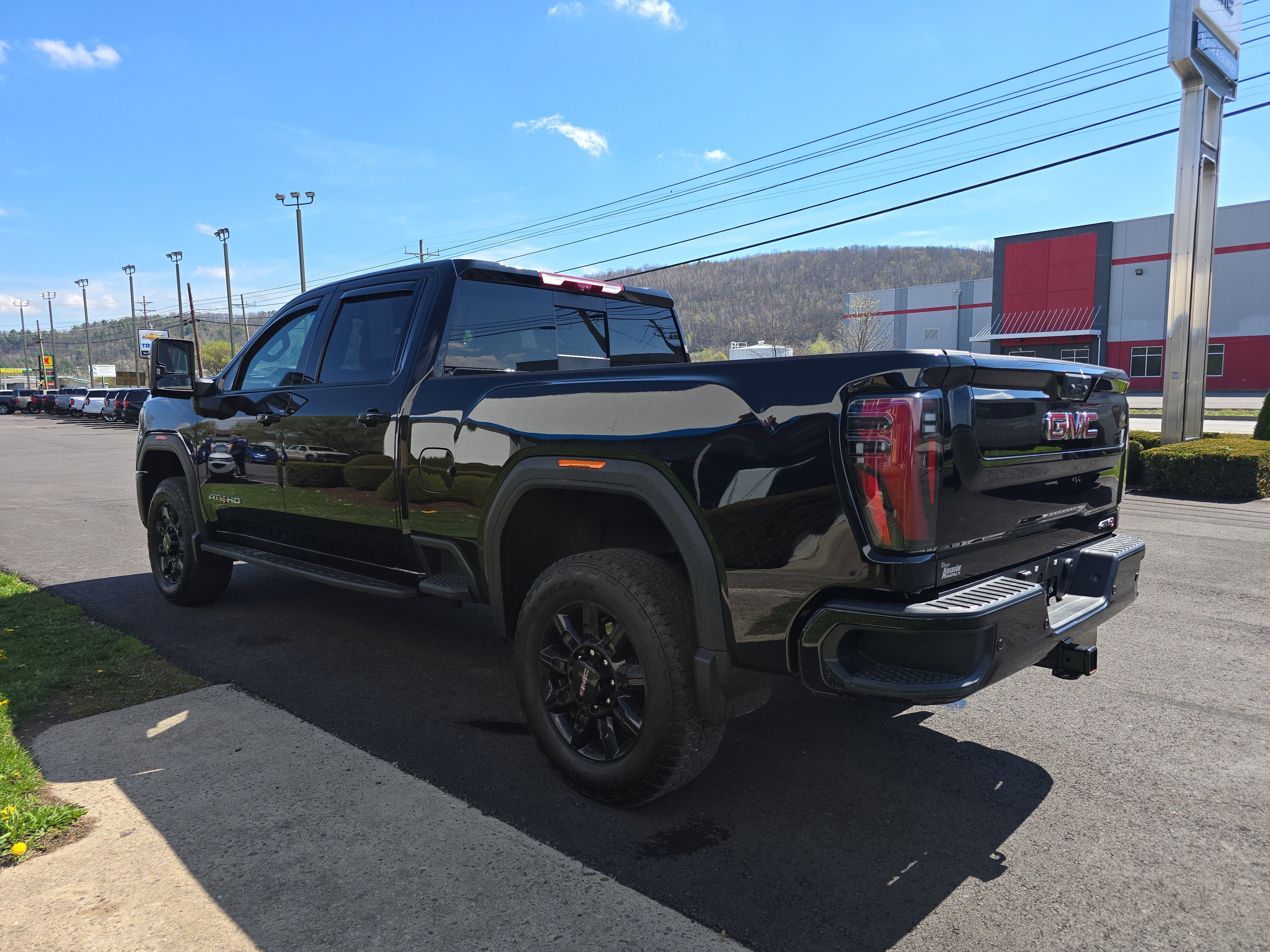 2025 GMC Sierra 2500 HD AT4