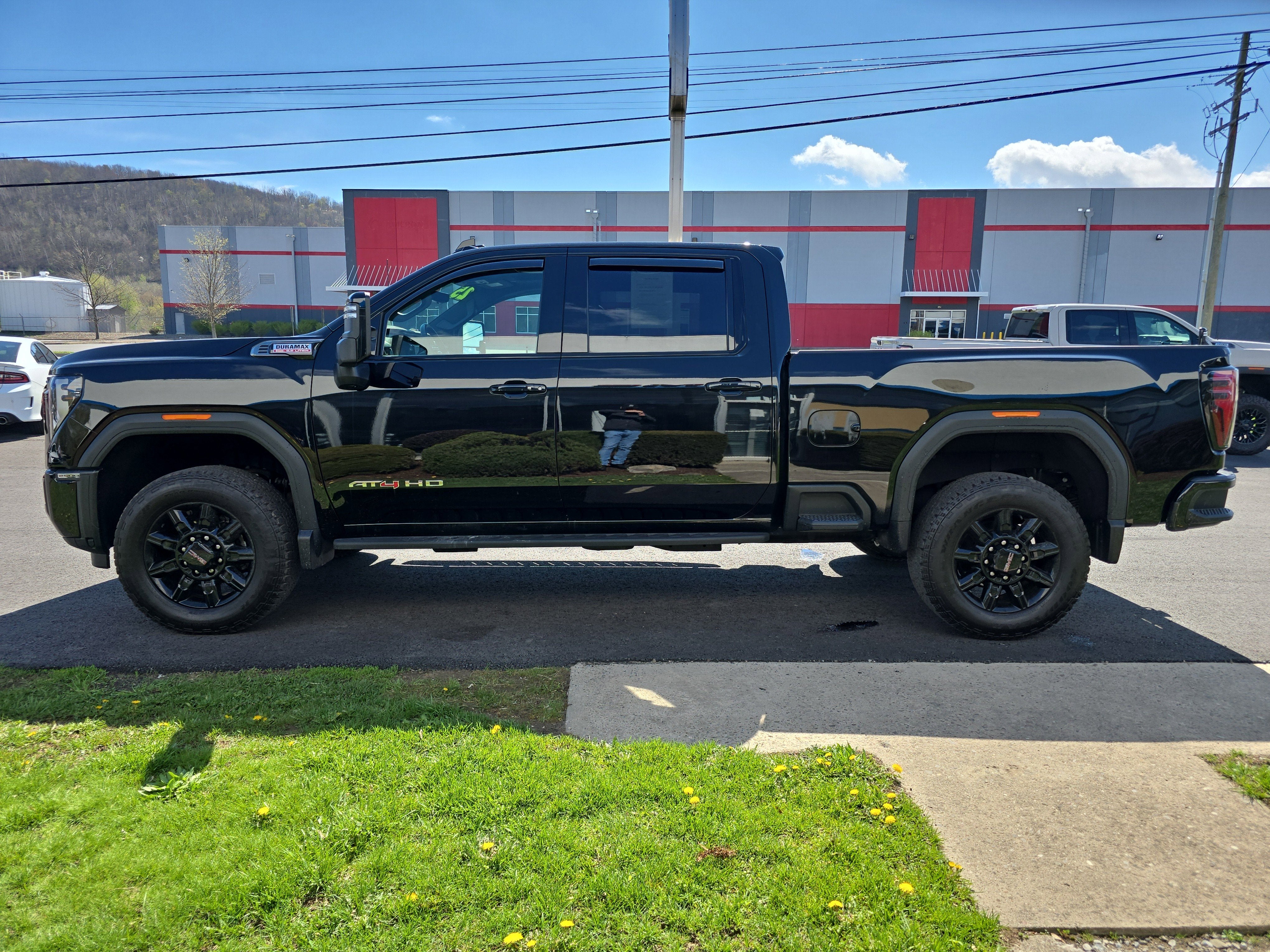 2025 GMC Sierra 2500 HD AT4