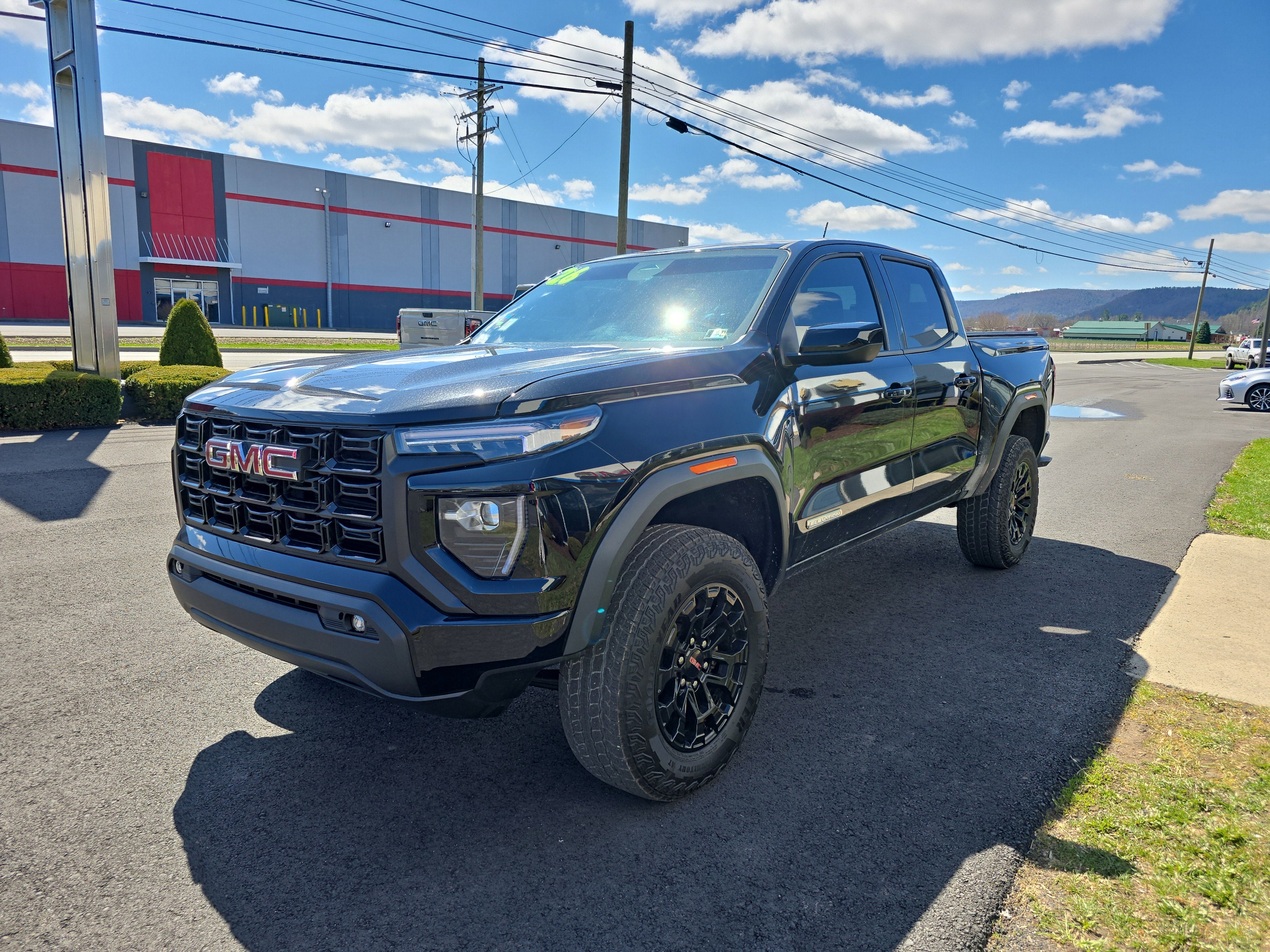 2026 GMC Canyon Elevation