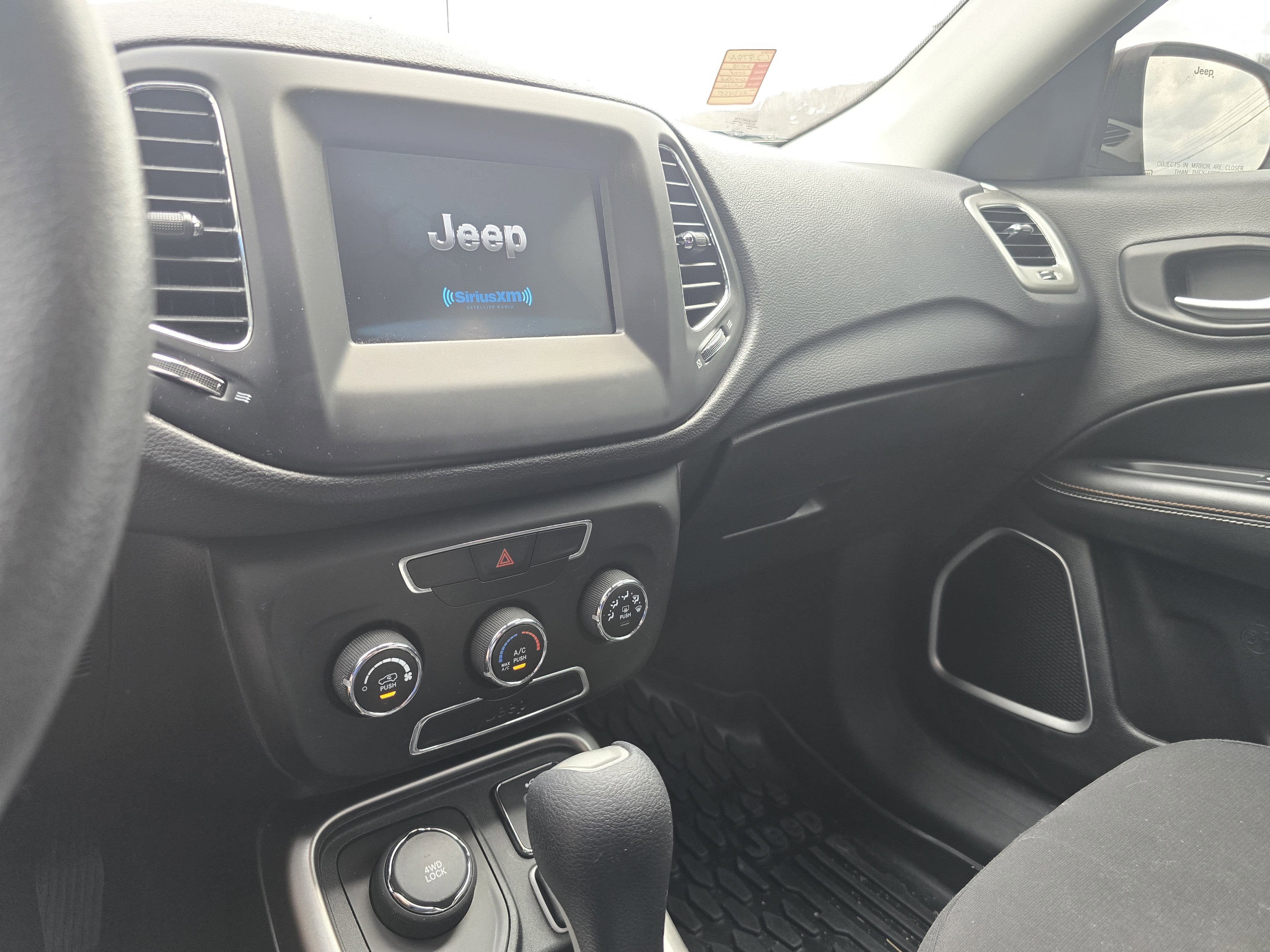 2018 Jeep Compass Sport