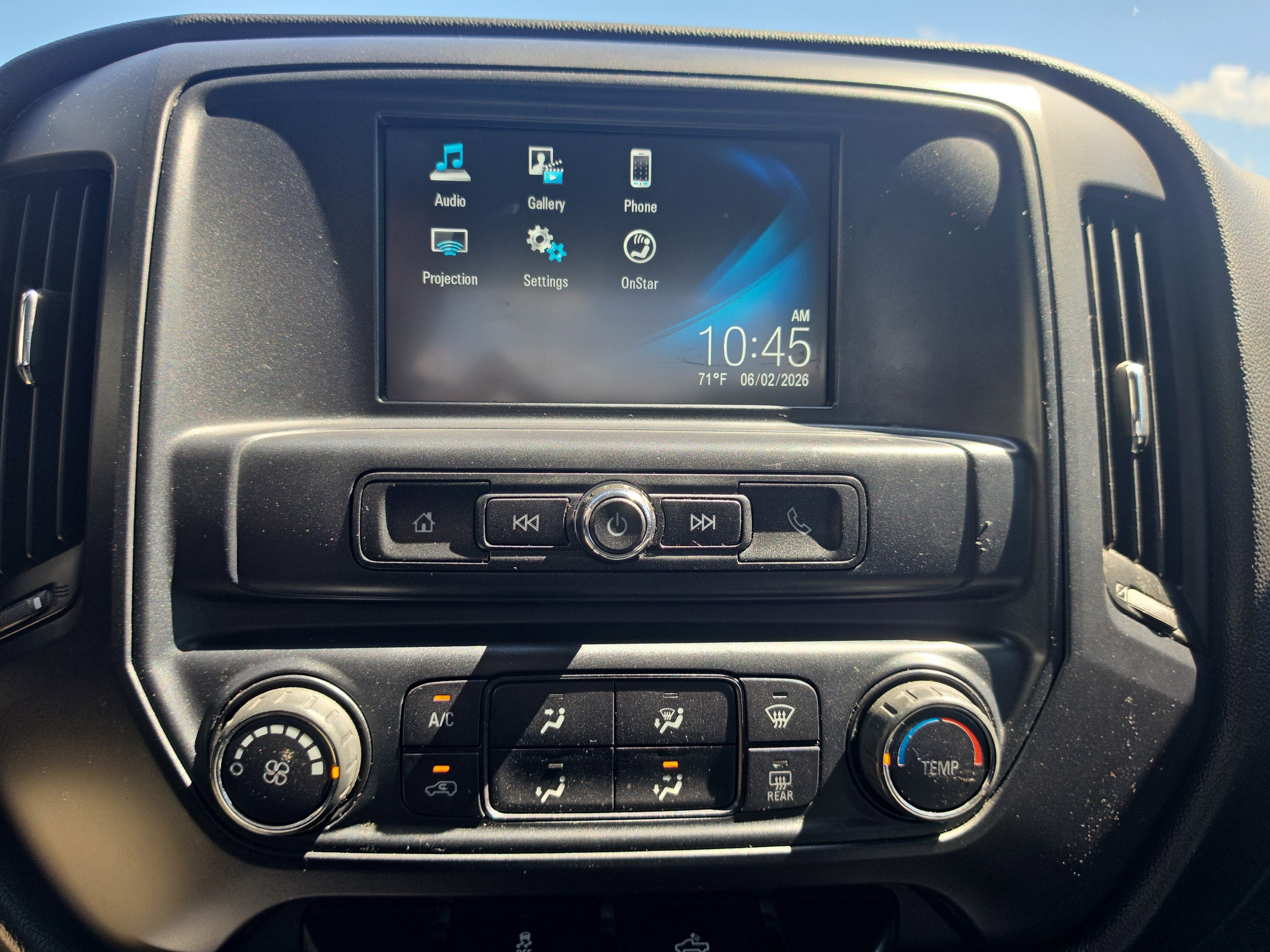 2018 Chevrolet Silverado 1500 Custom