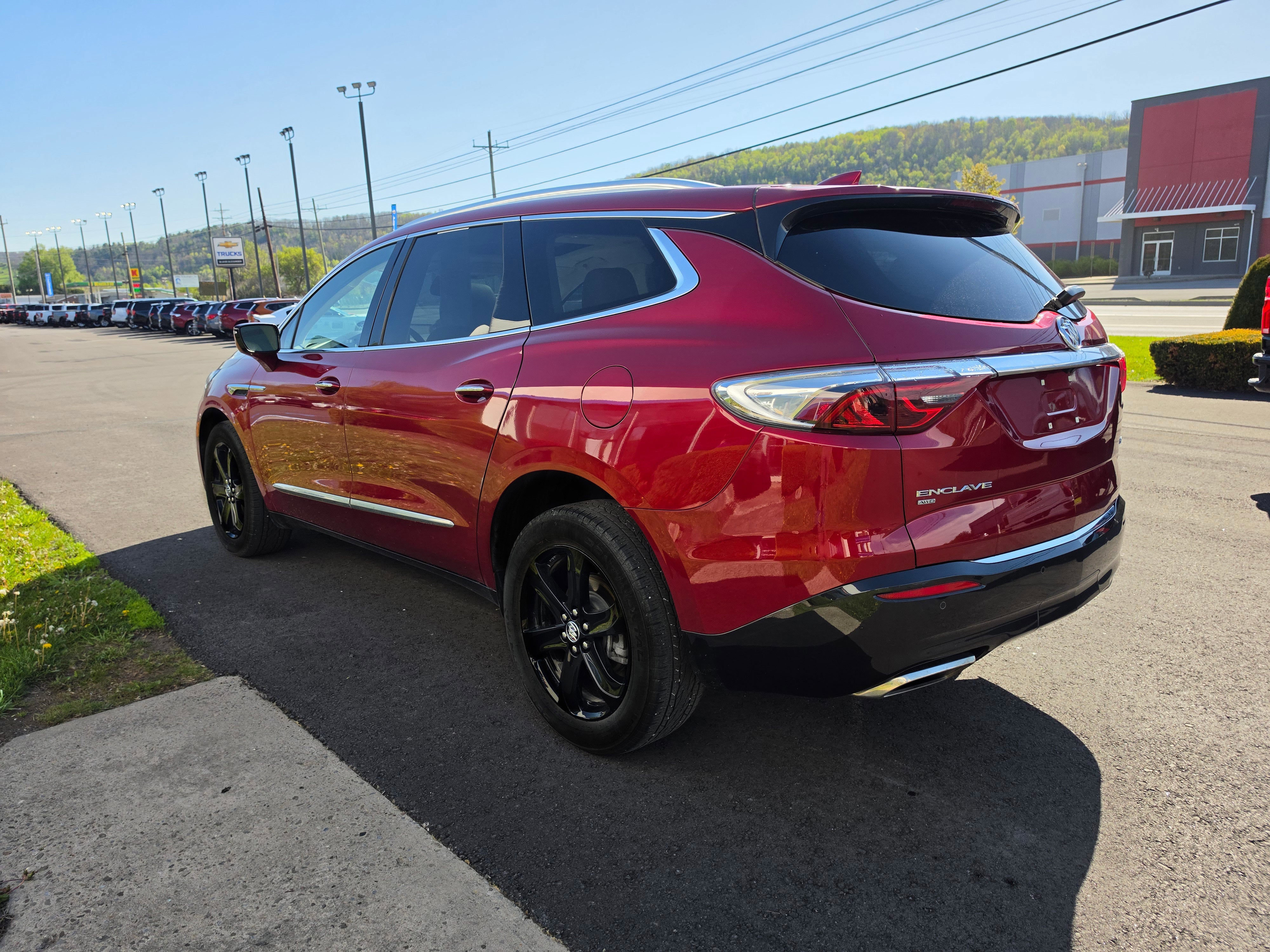 2023 Buick Enclave Essence
