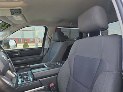 2023 Toyota Tundra 4WD SR5