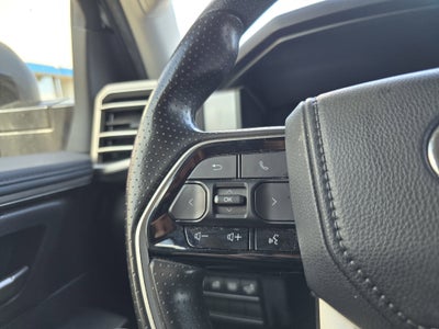 2023 Toyota Tundra 4WD SR5