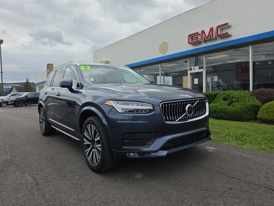 2022 Volvo XC90 Momentum