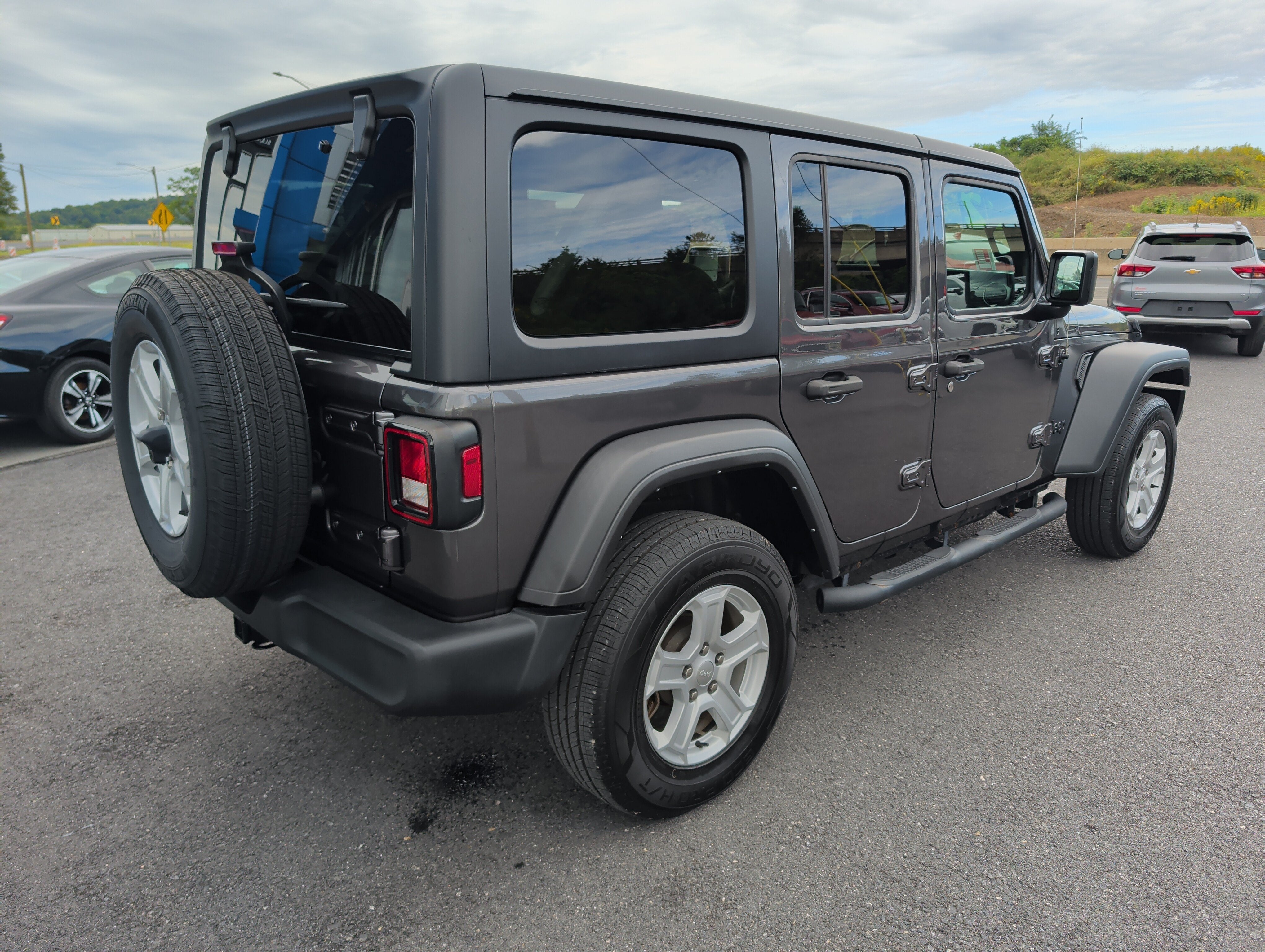 2022 Jeep Wrangler Unlimited Sport S