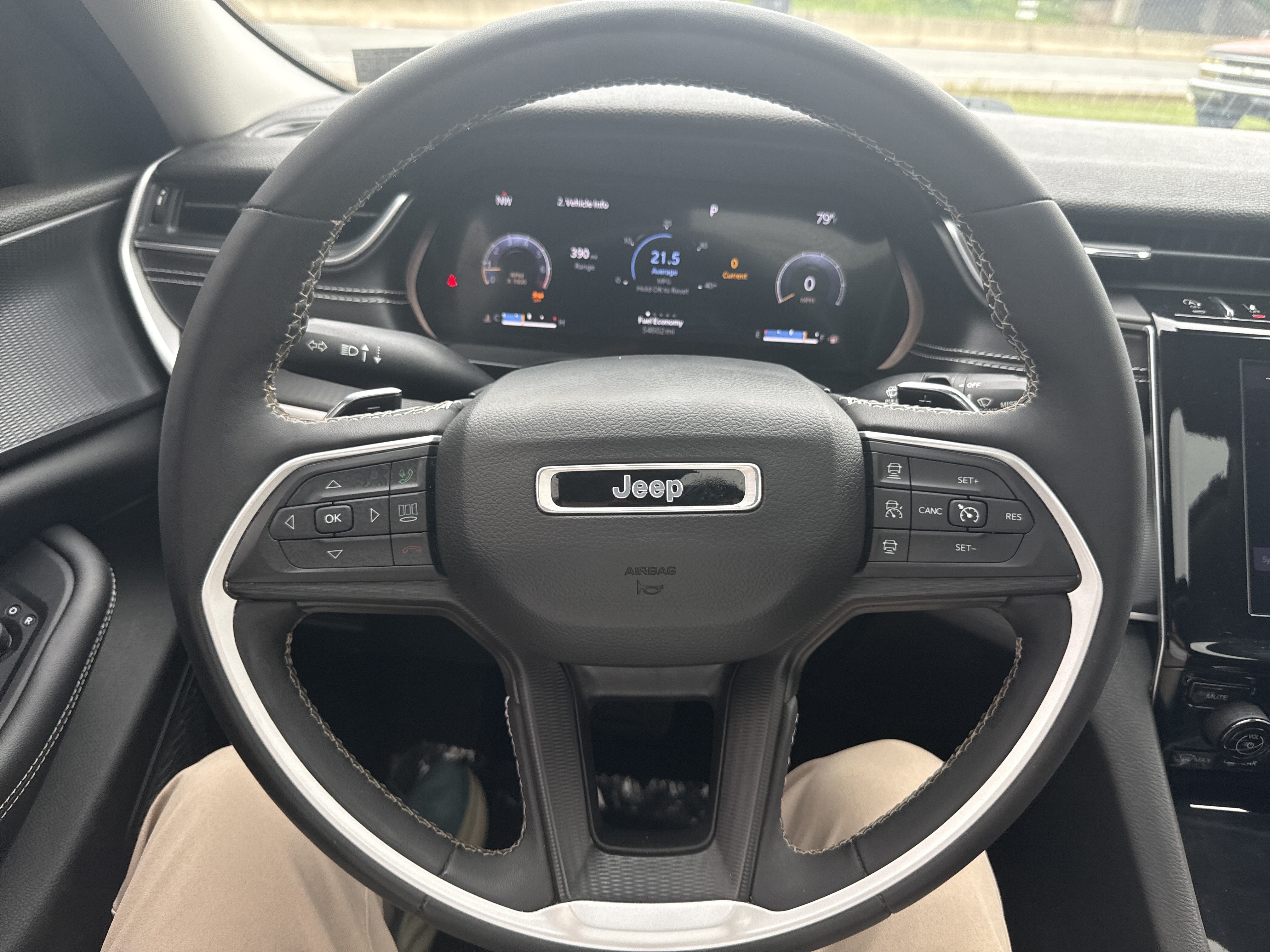 2023 Jeep Grand Cherokee Laredo