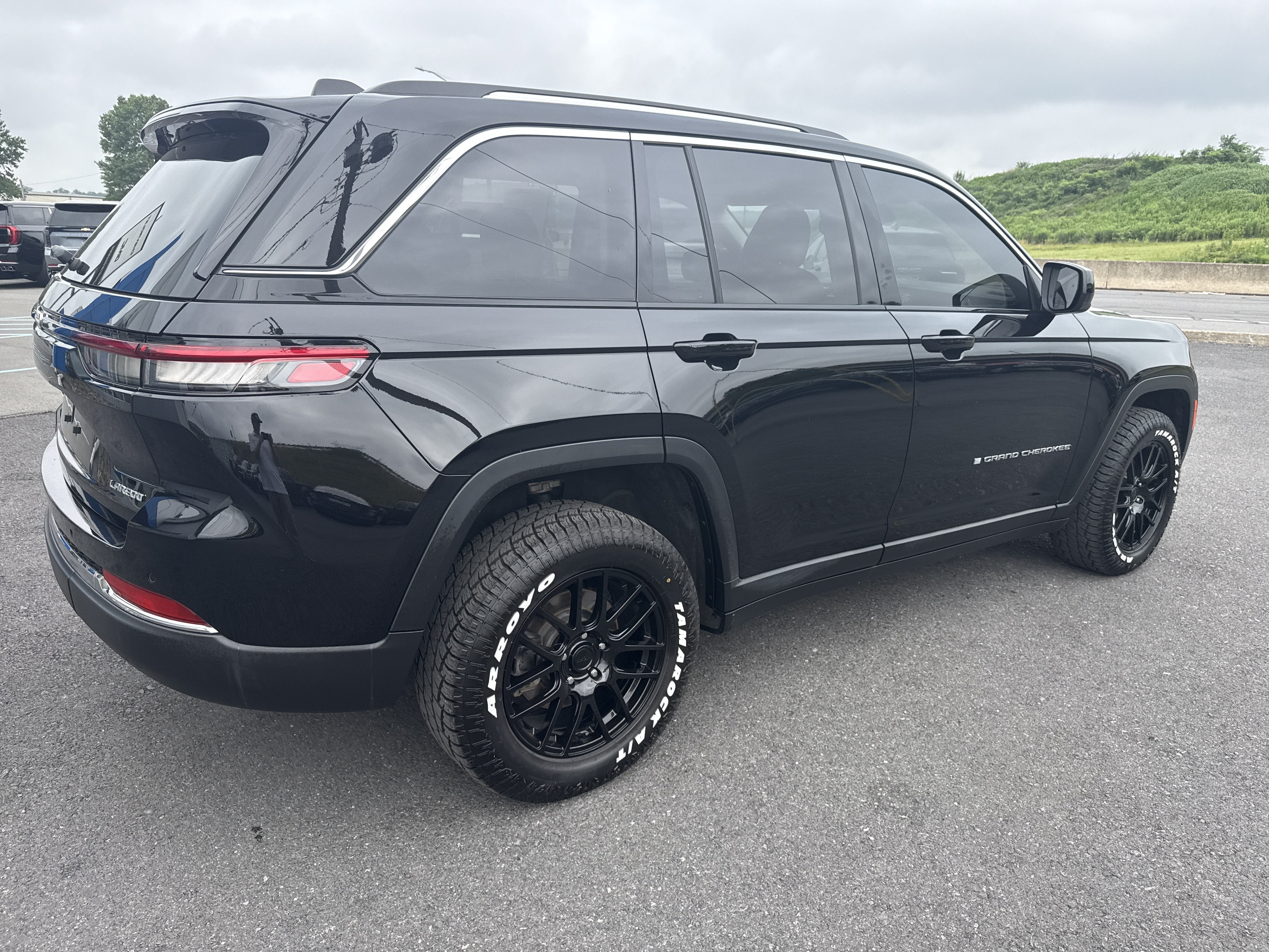 2023 Jeep Grand Cherokee Laredo