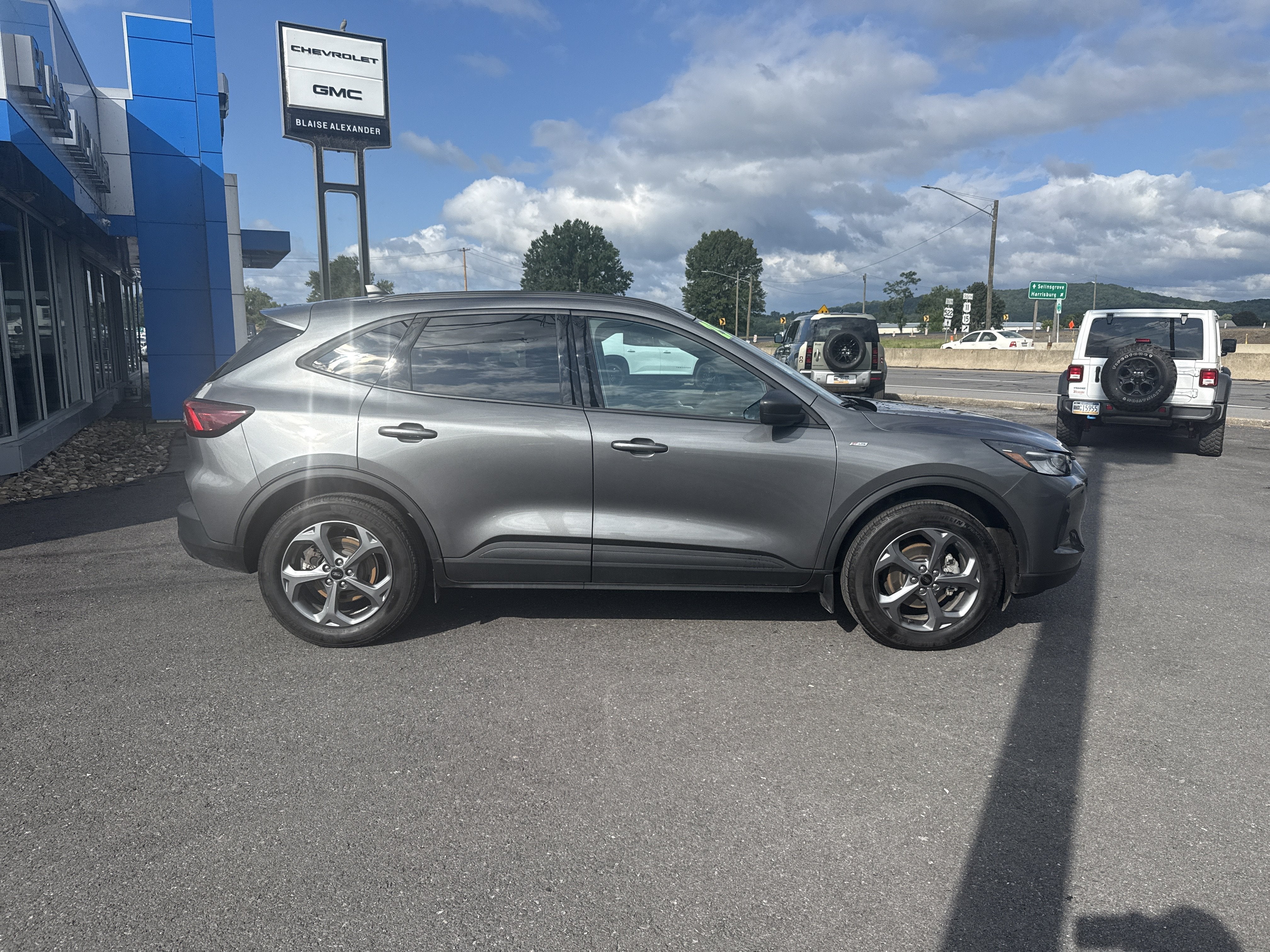 2025 Ford Escape ST-Line