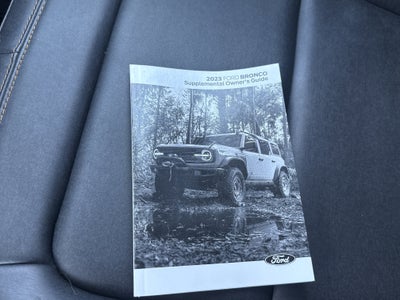 2023 Ford Bronco Base