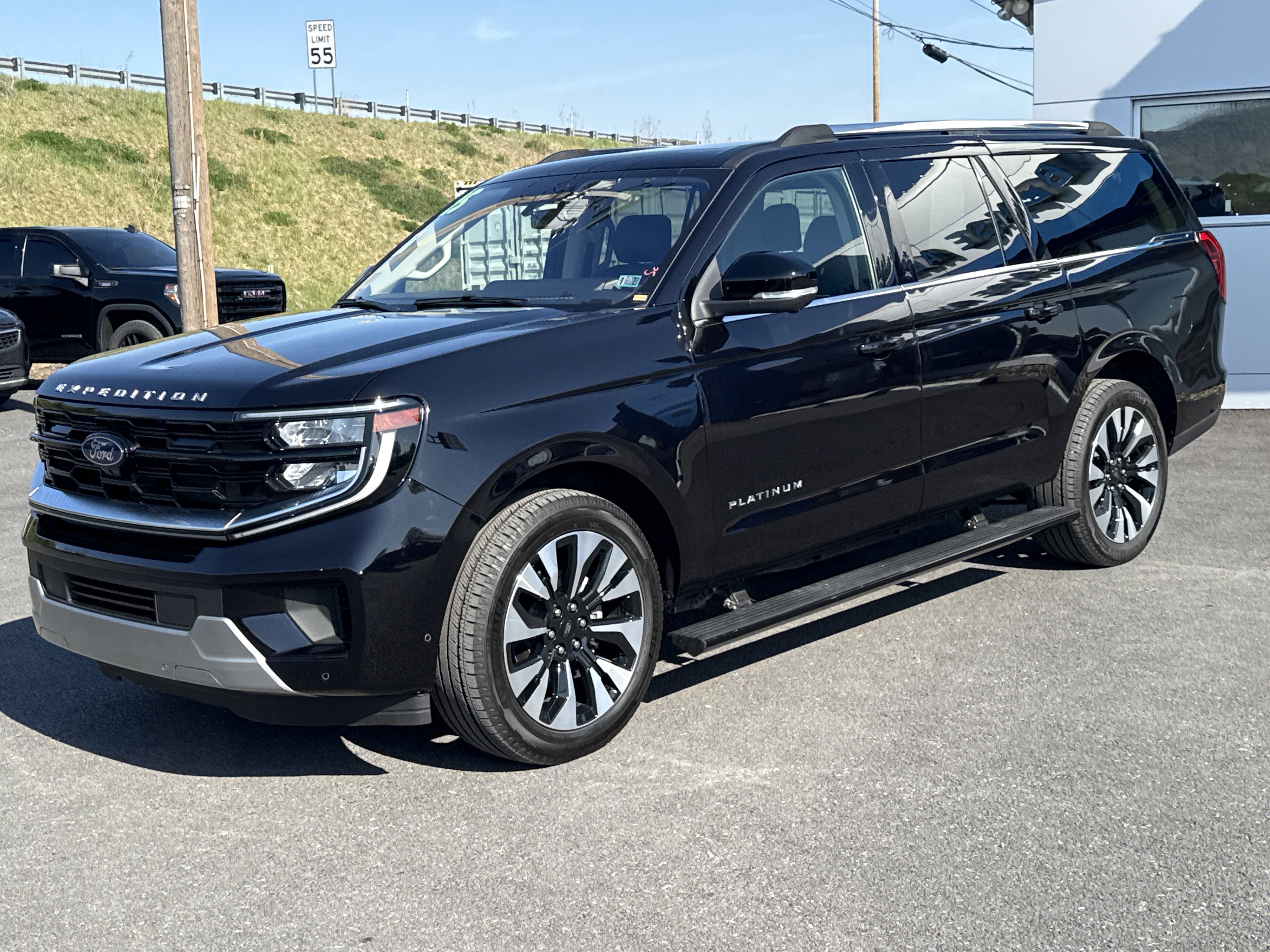2025 Ford Expedition Max Platinum