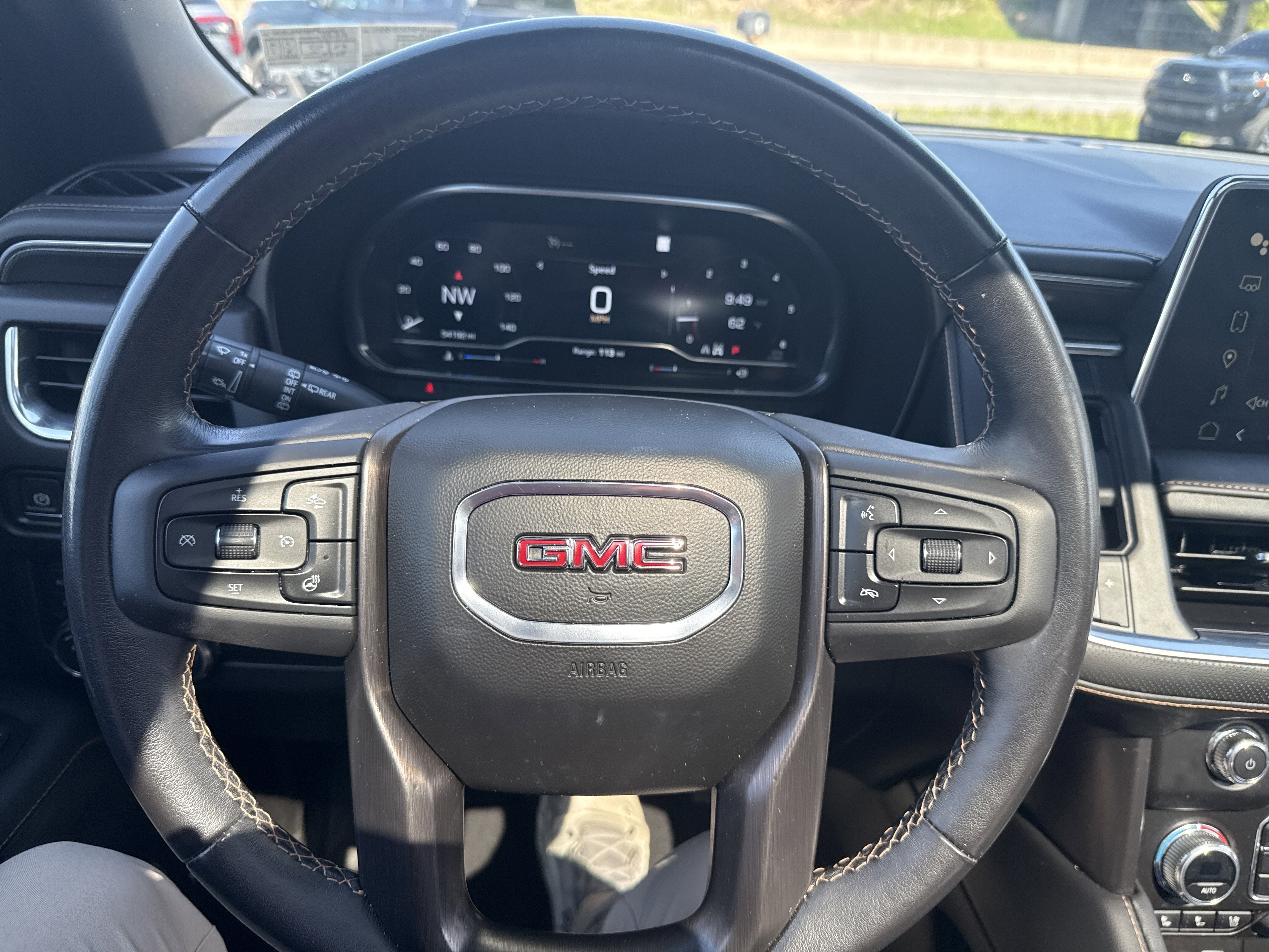 2023 GMC Yukon AT4
