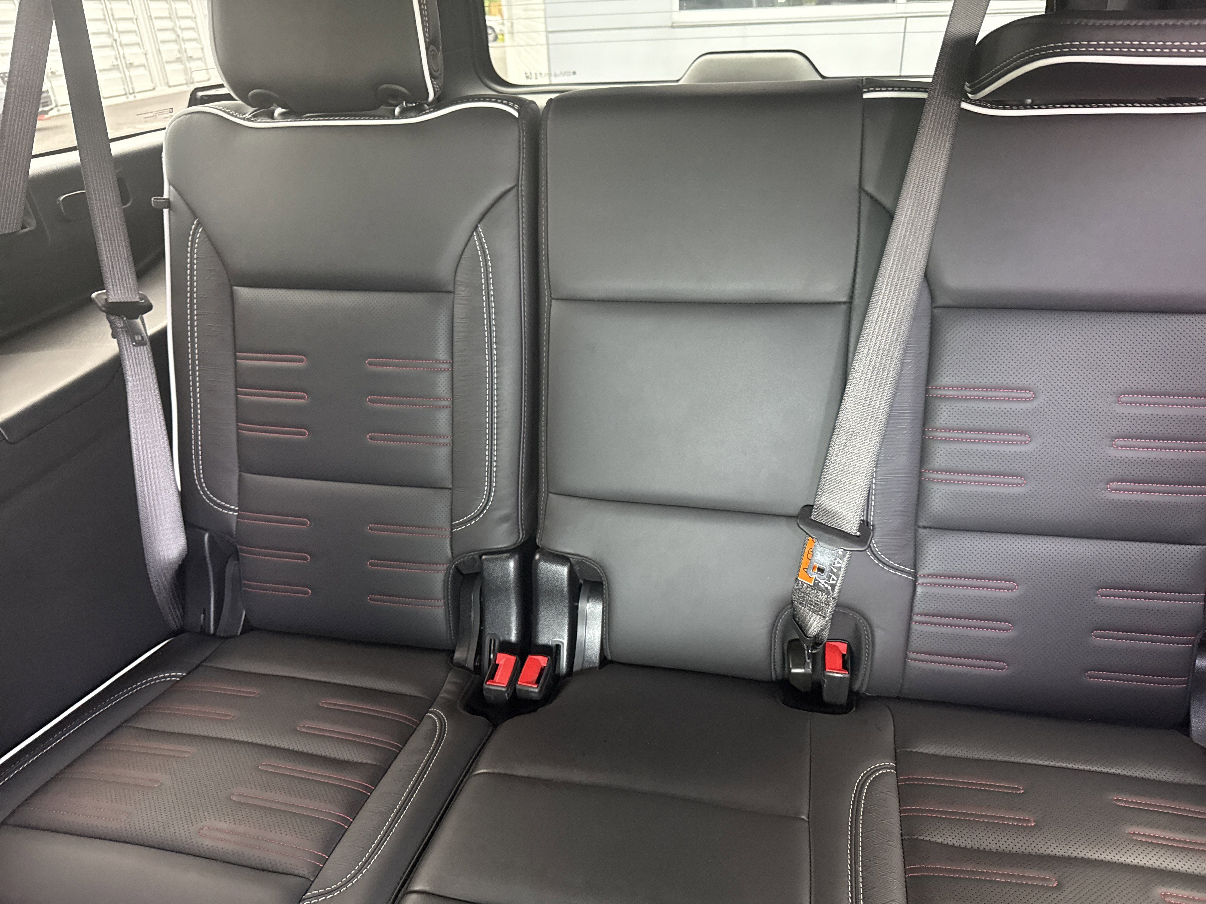 2025 GMC Yukon XL AT4 Ultimate