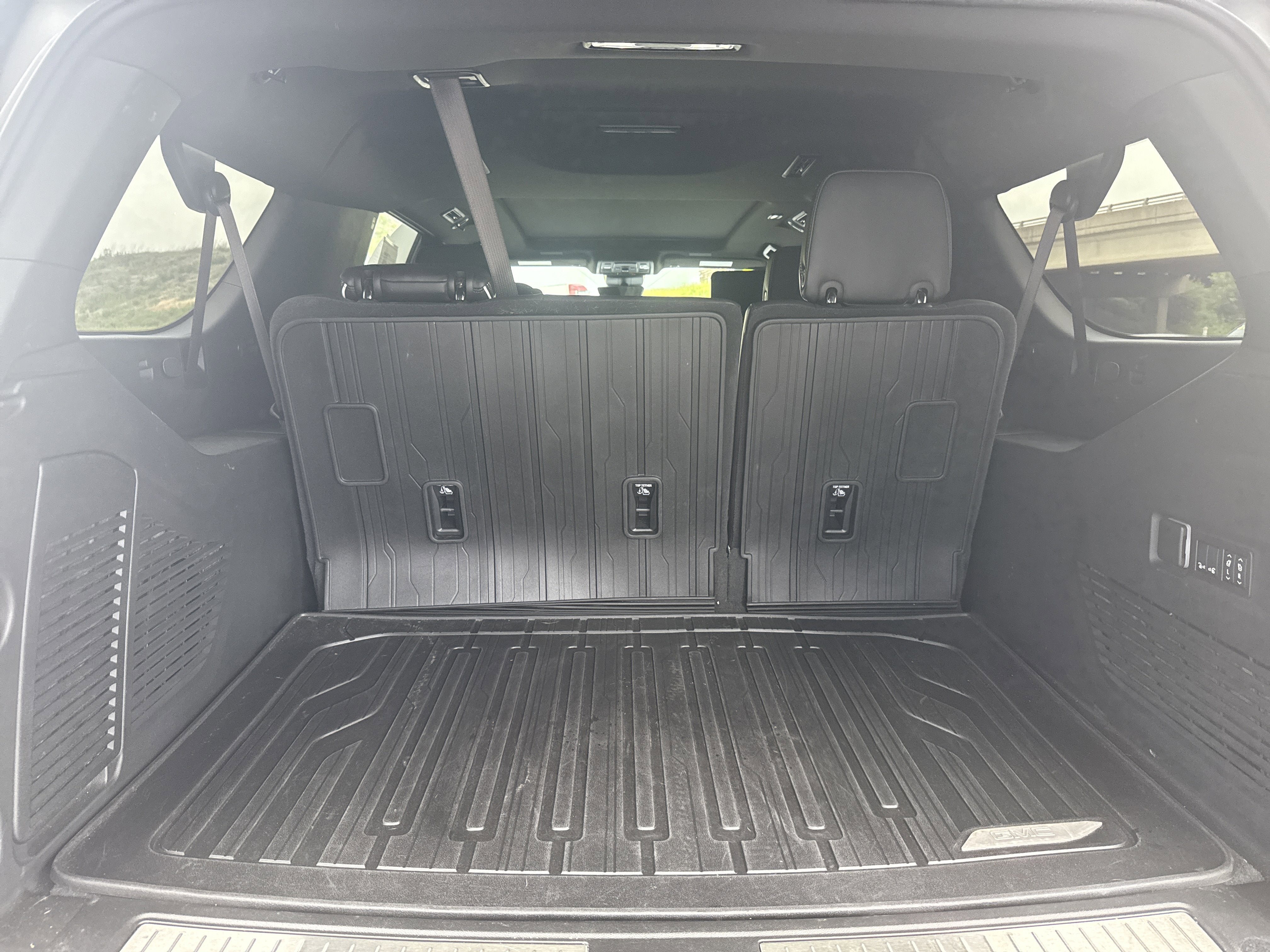 2025 GMC Yukon XL AT4 Ultimate