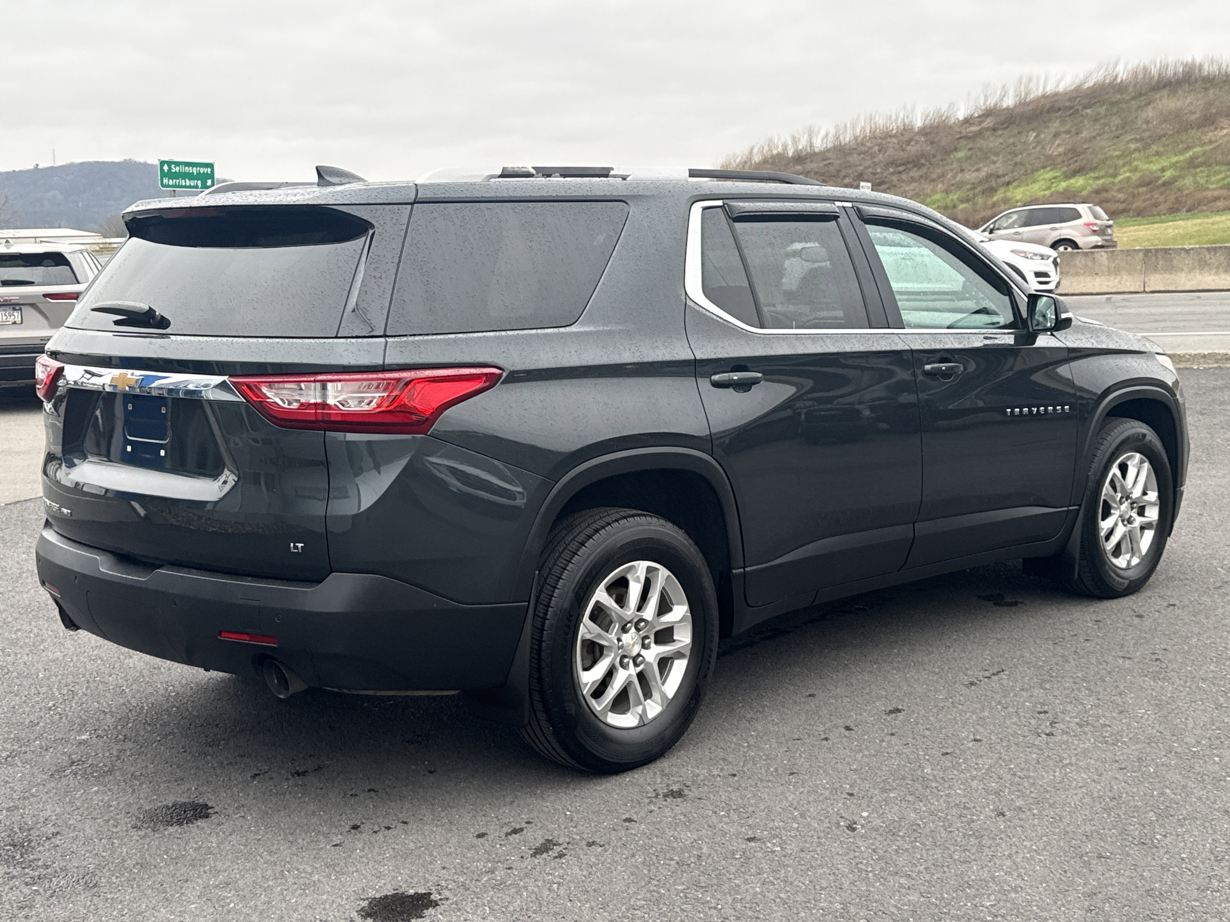 2018 Chevrolet Traverse LT Cloth