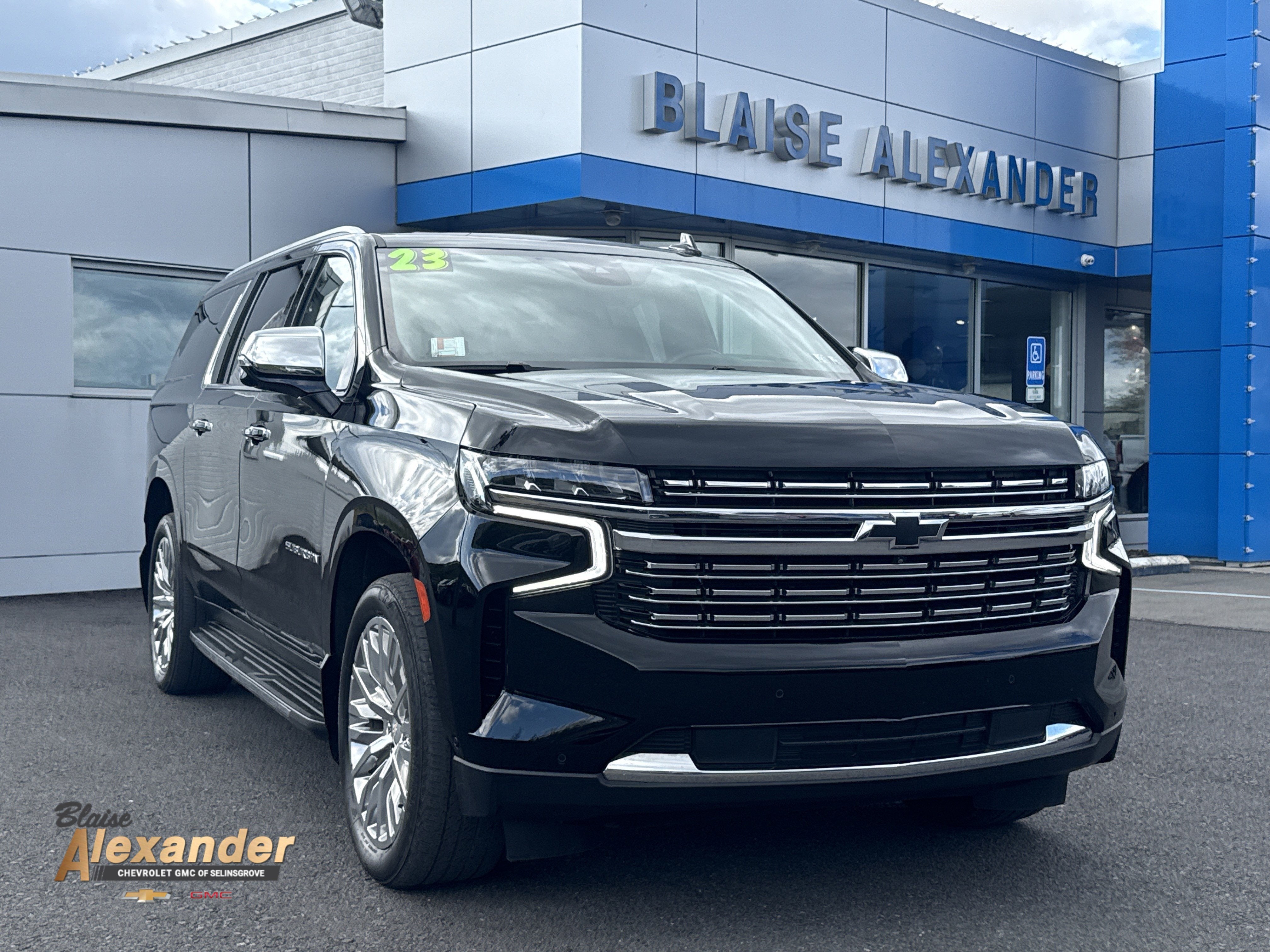2023 Chevrolet Suburban Premier