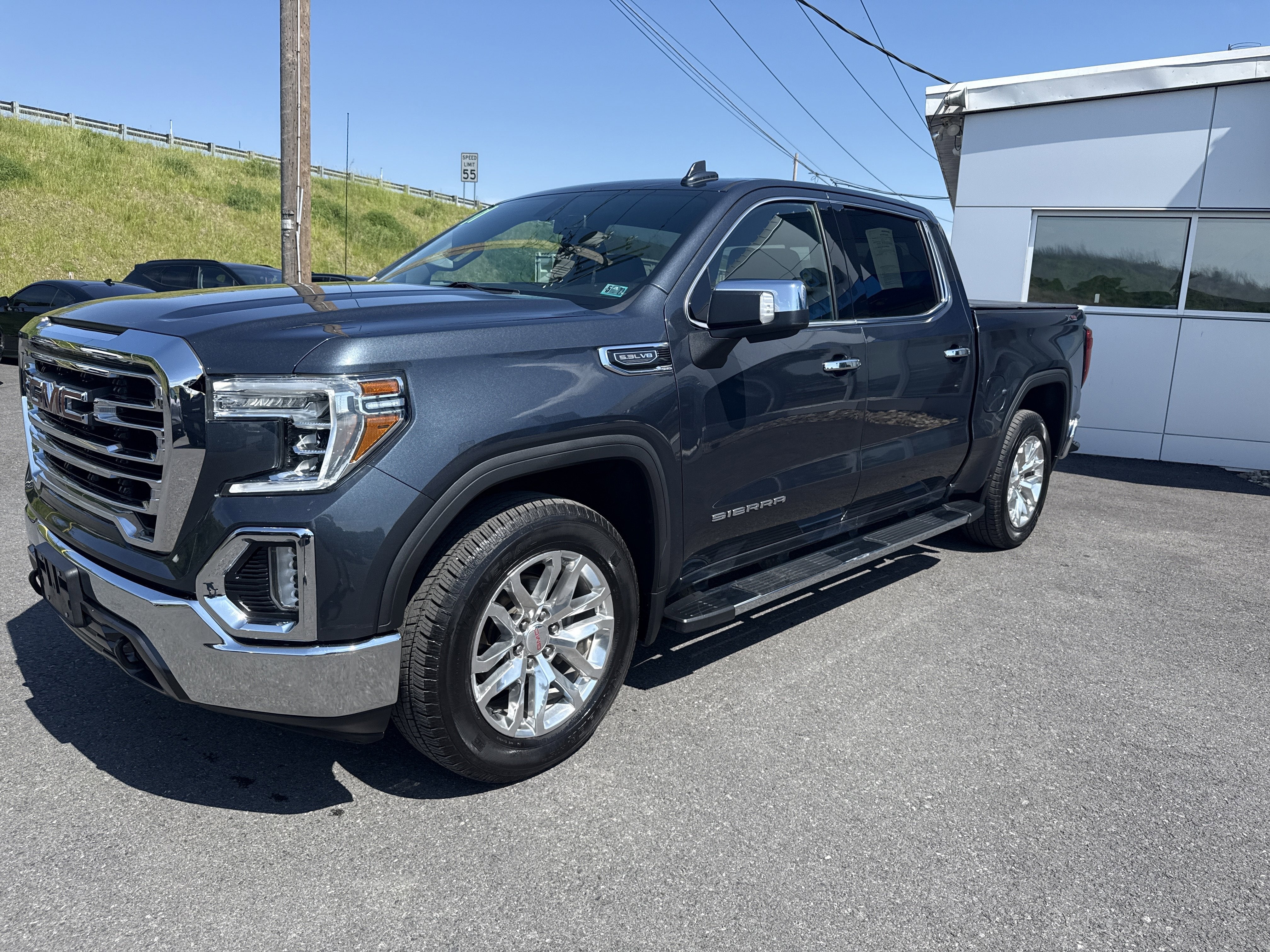 2021 GMC Sierra 1500 SLT