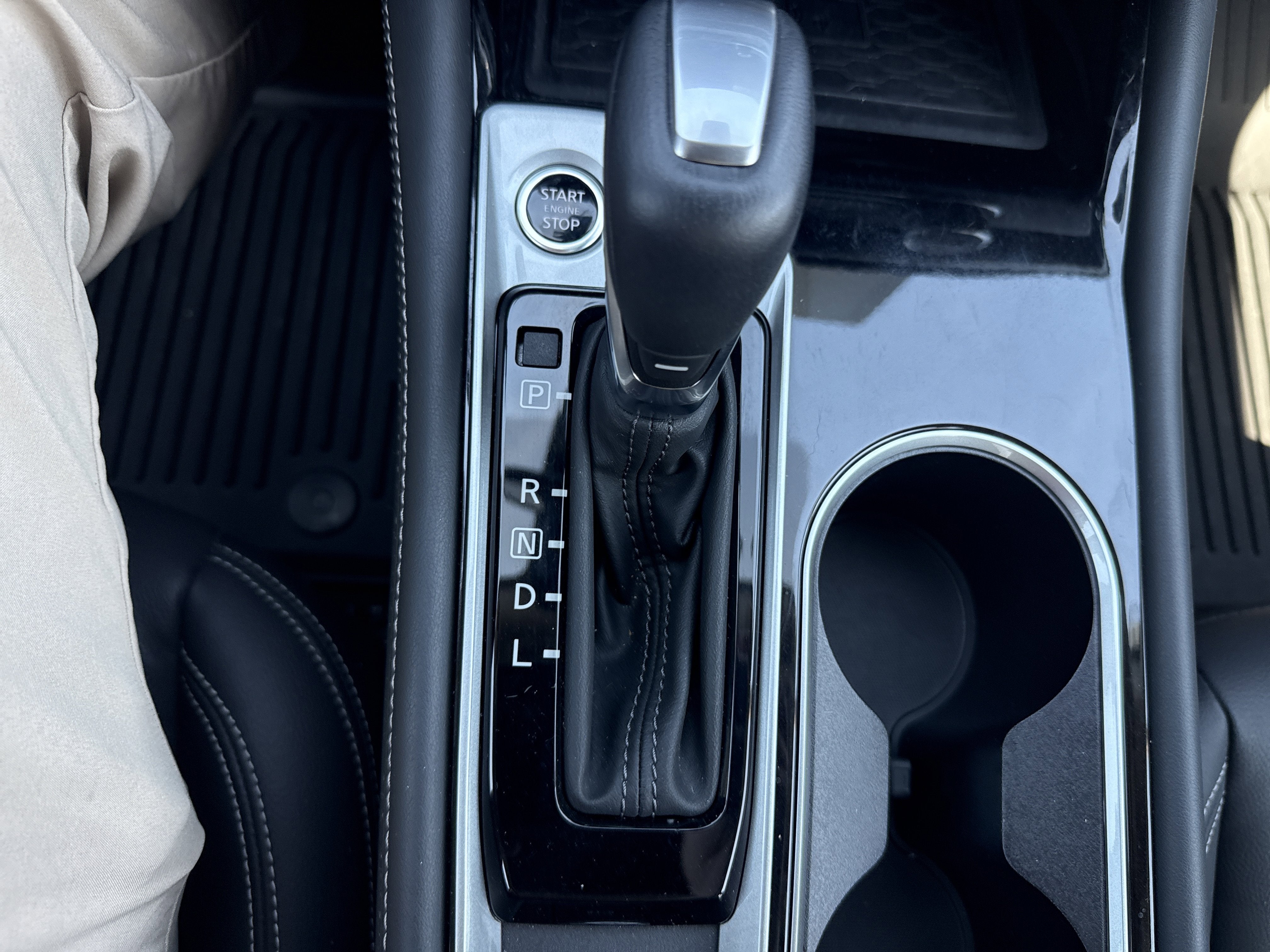 2024 Nissan Altima 2.5 SL