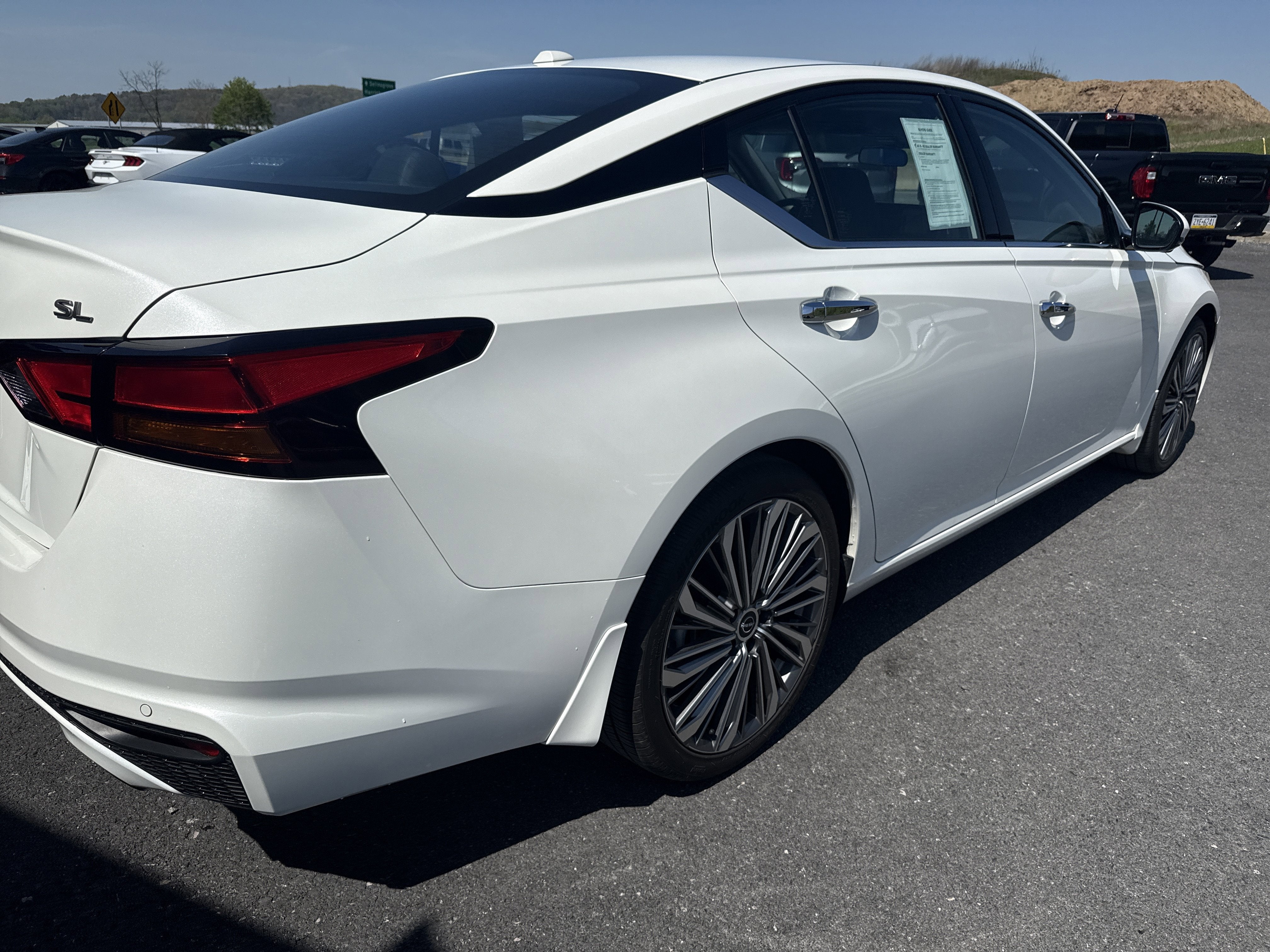 2024 Nissan Altima 2.5 SL