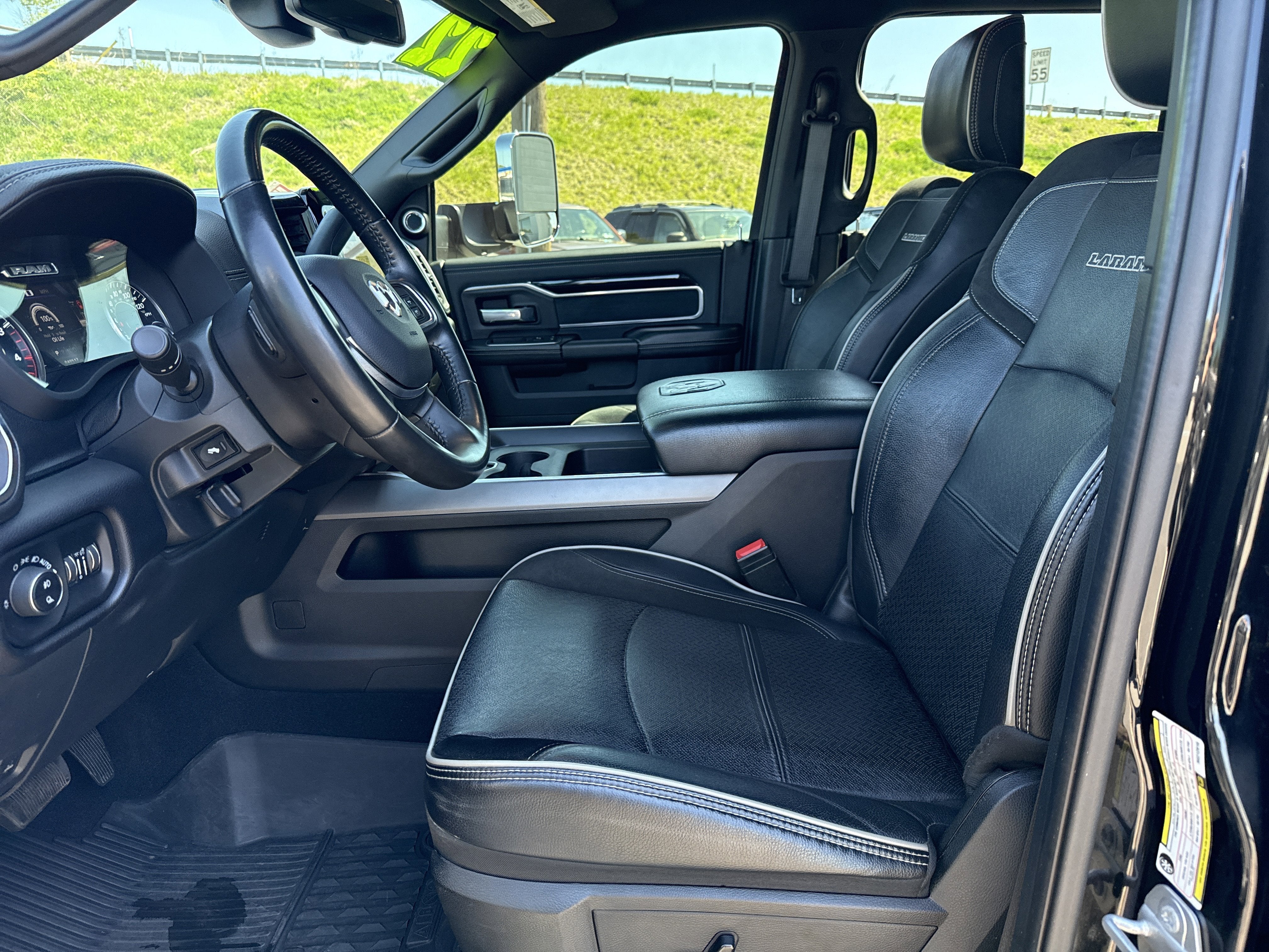 2022 RAM 3500 Laramie