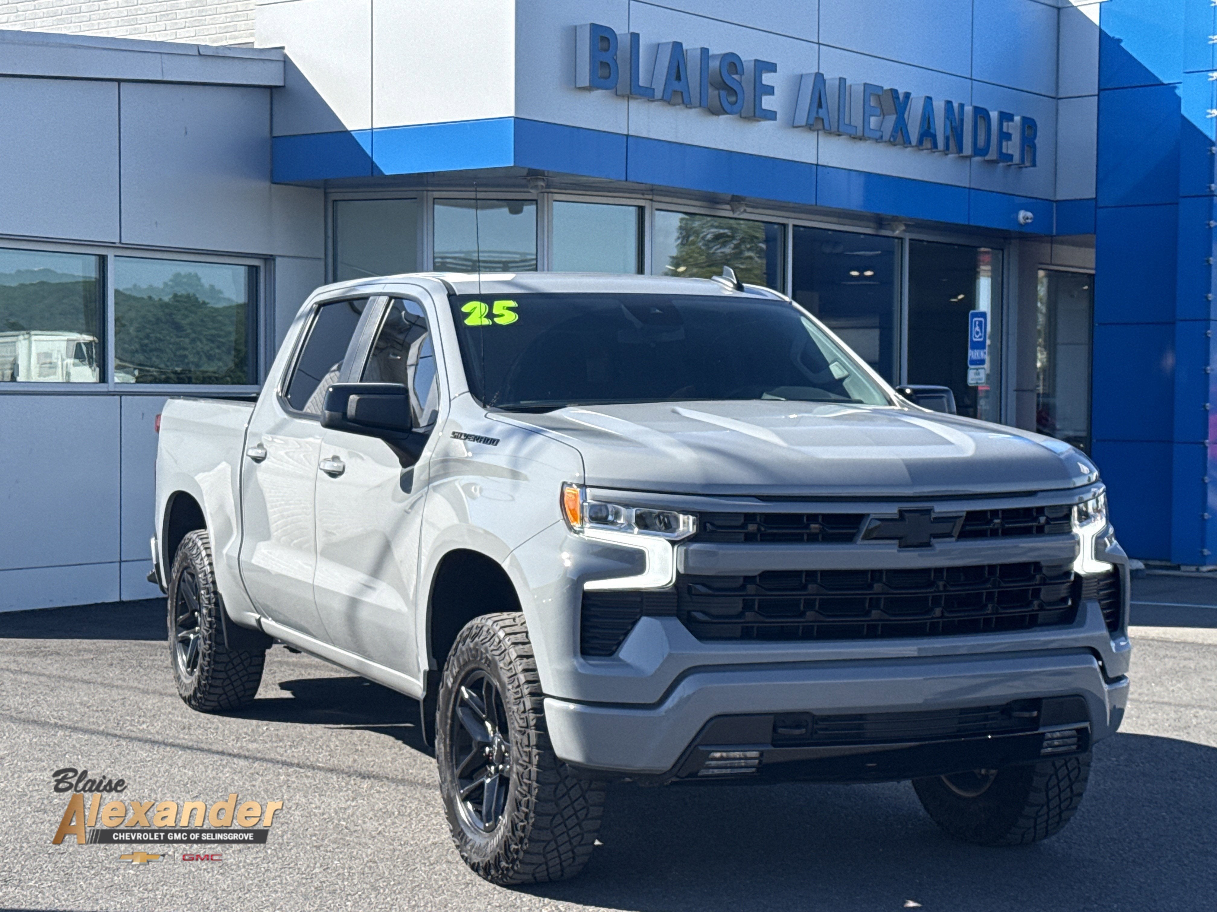 2025 Chevrolet Silverado 1500 RST