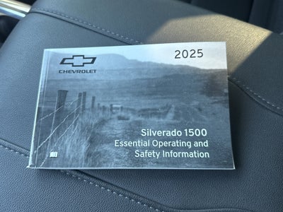 2025 Chevrolet Silverado 1500 RST