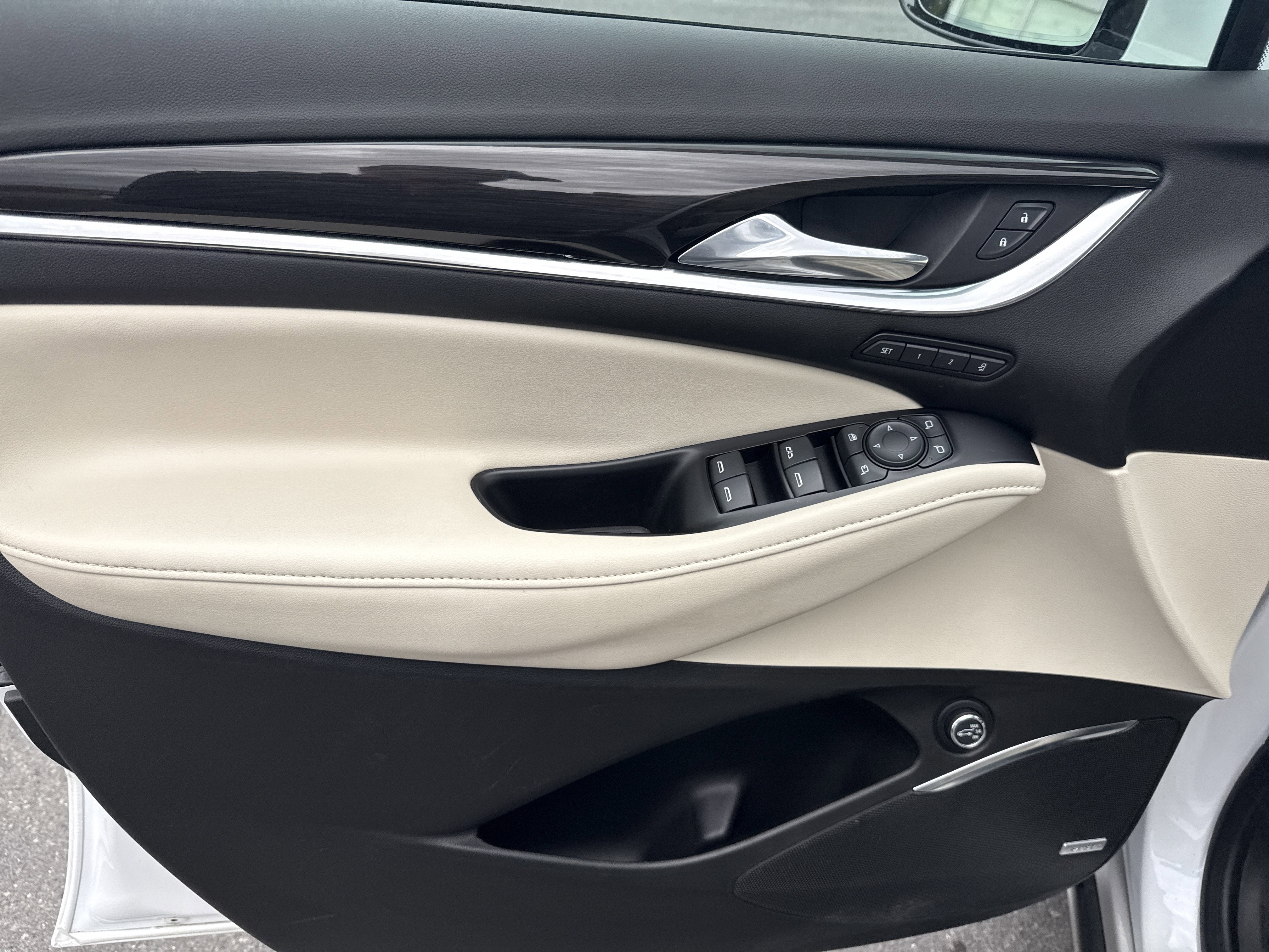 2023 Buick Enclave Premium