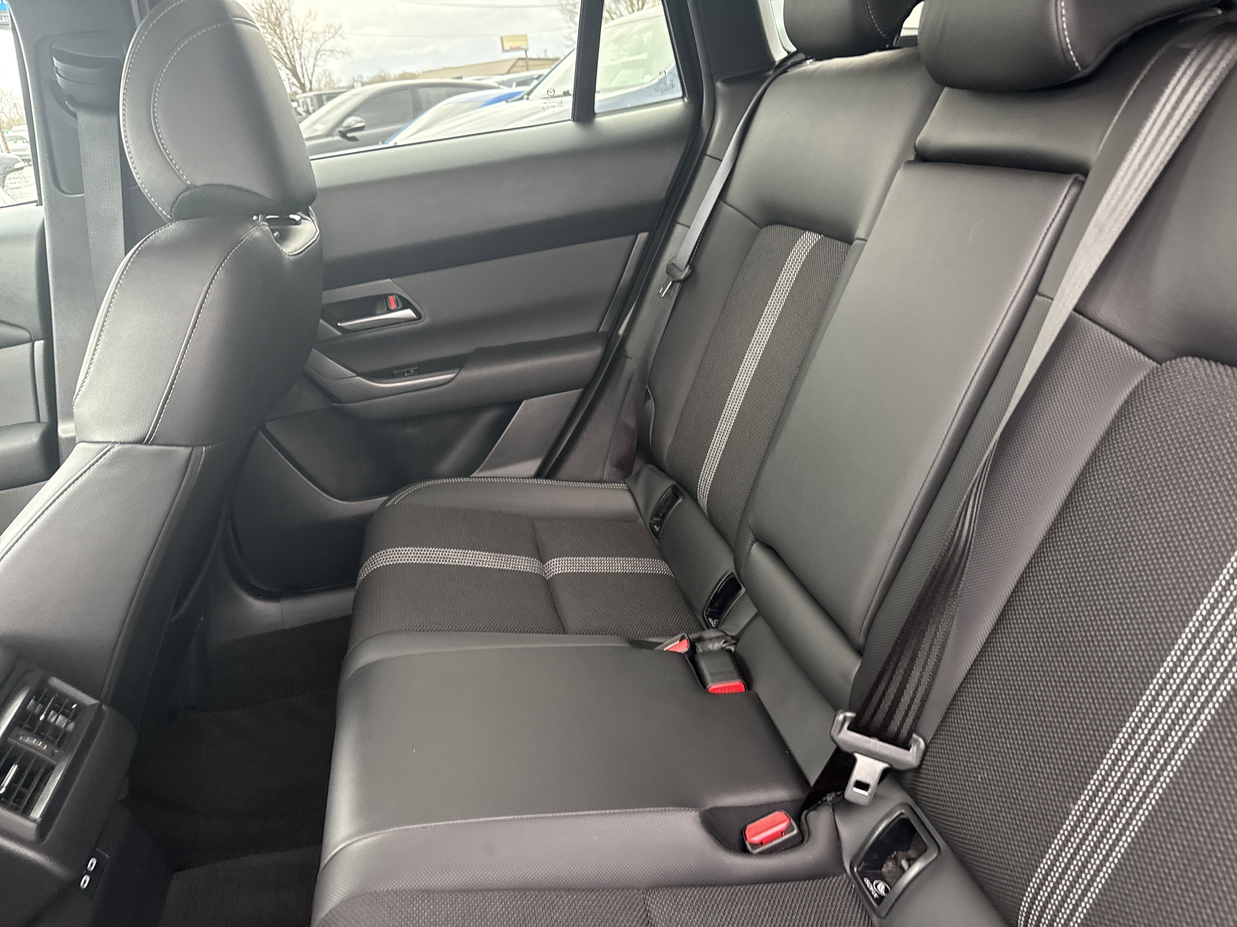 2025 Mazda Mazda CX-50 2.5 S Preferred Package