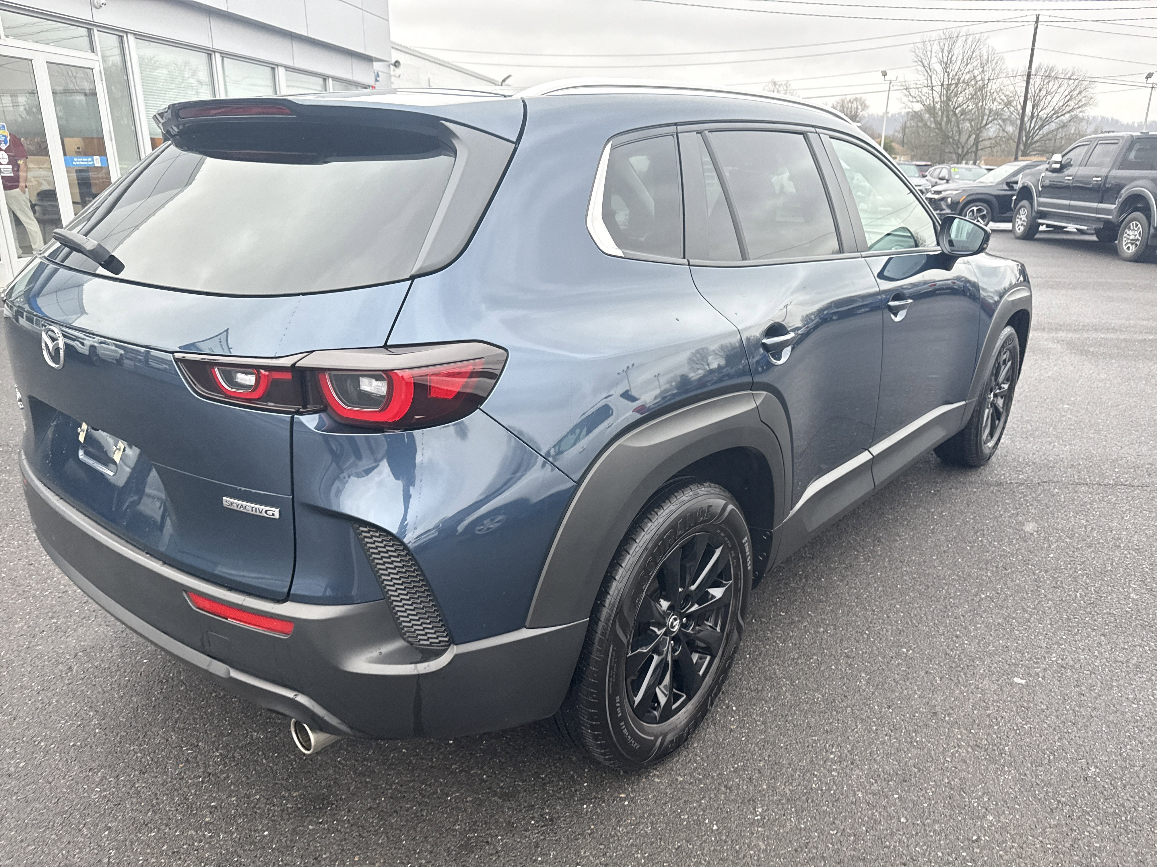 2025 Mazda Mazda CX-50 2.5 S Preferred Package