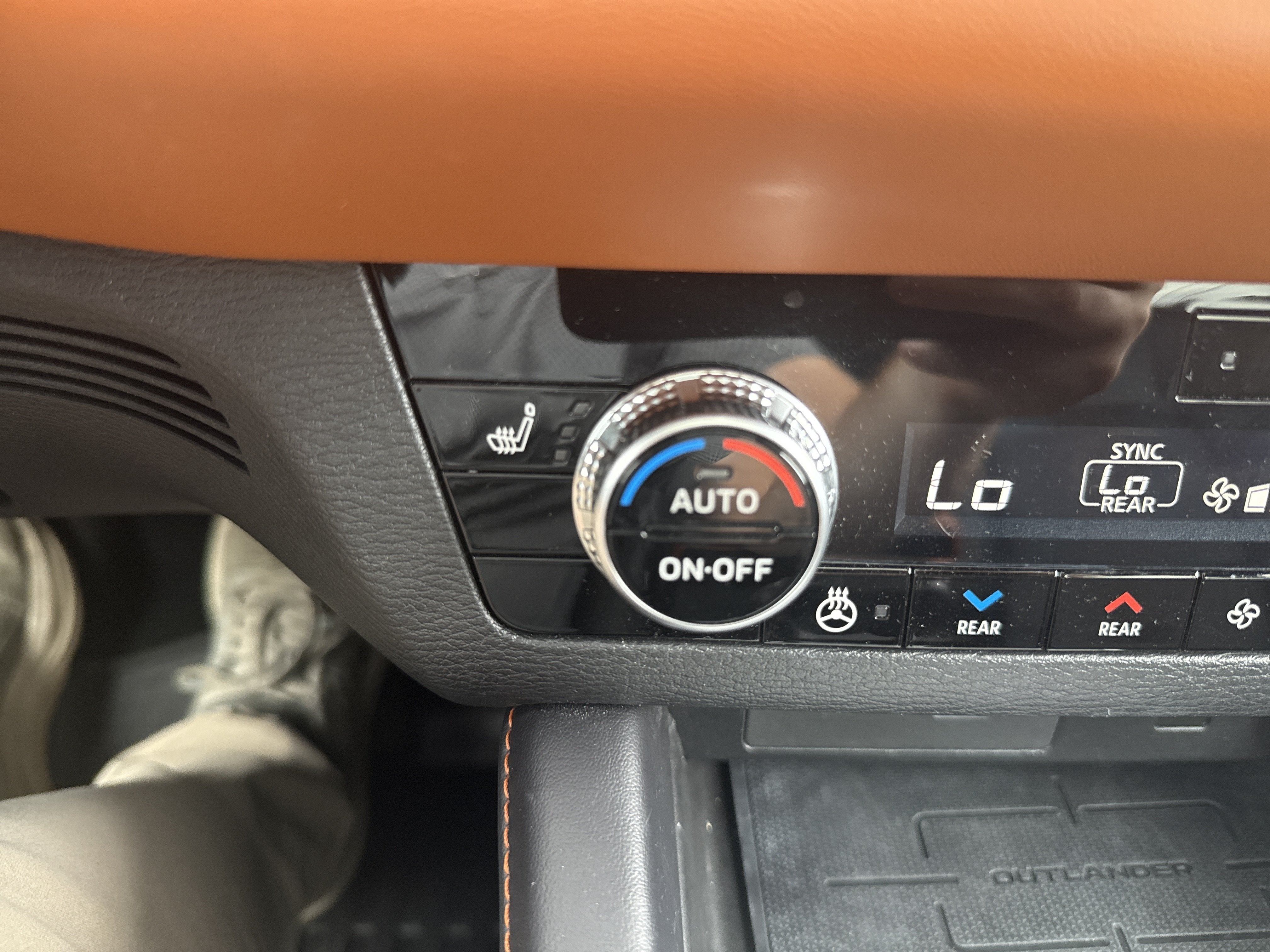 2024 Mitsubishi Outlander SEL