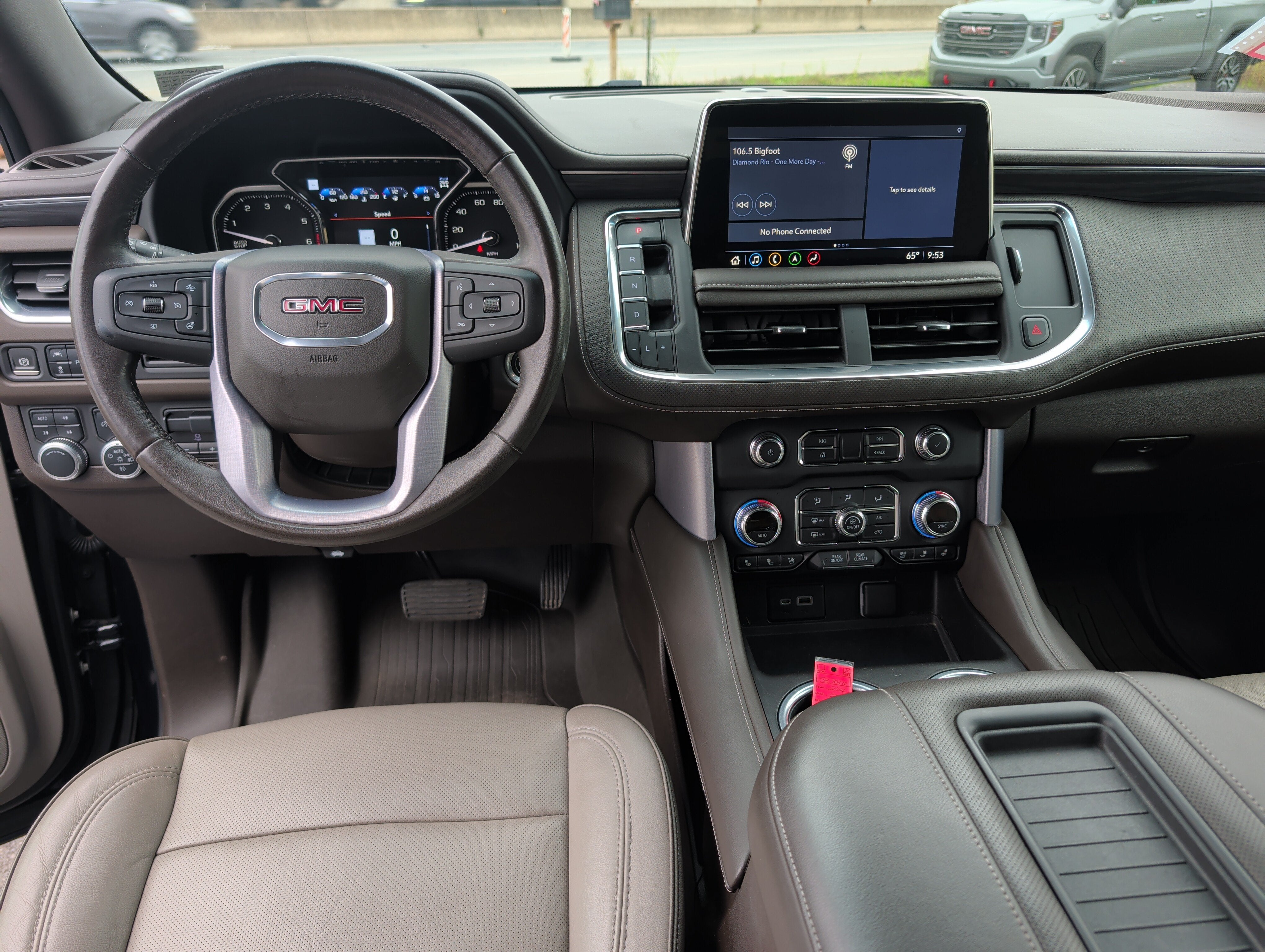 2021 GMC Yukon SLT