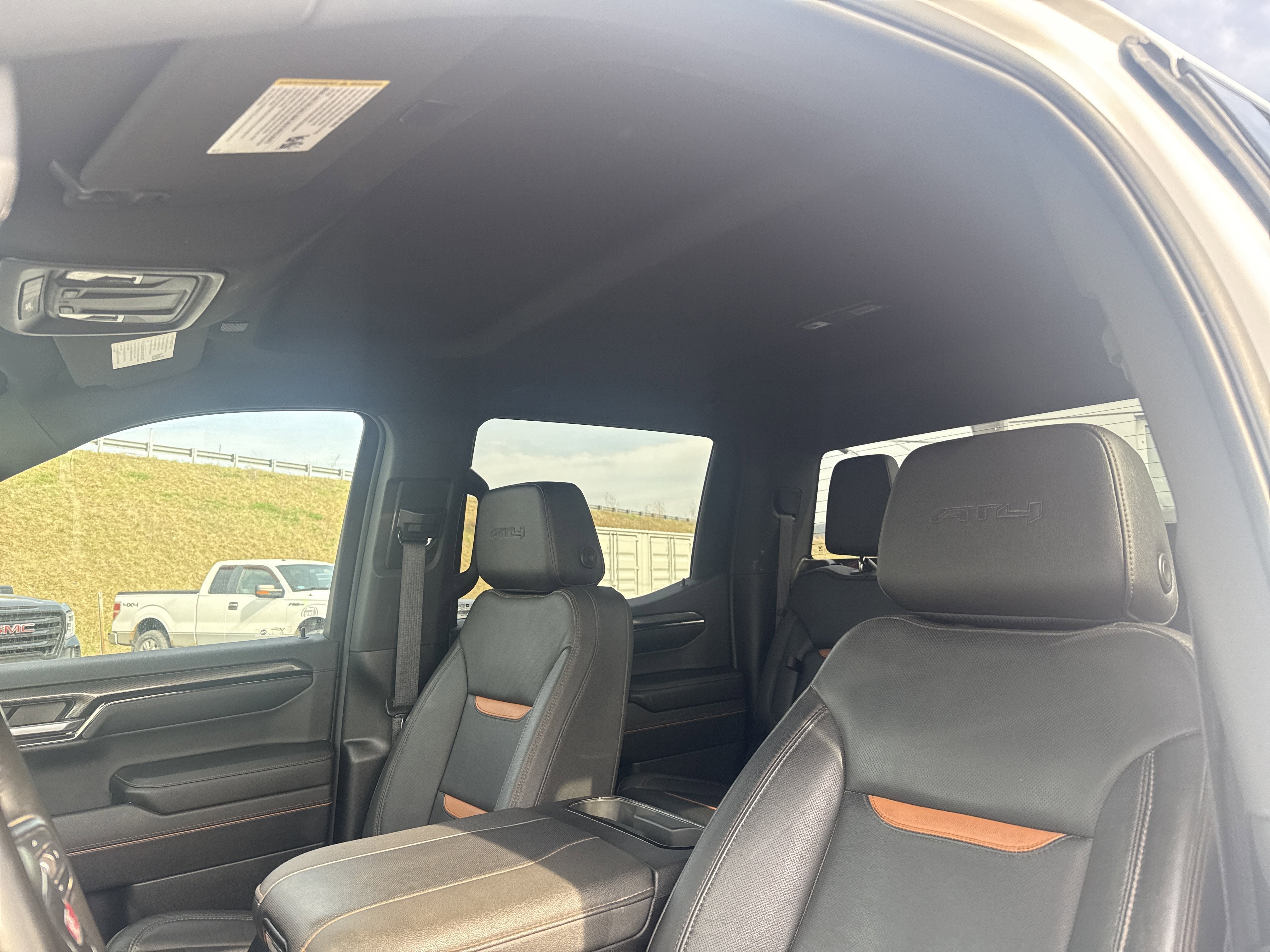 2023 GMC Sierra 1500 AT4